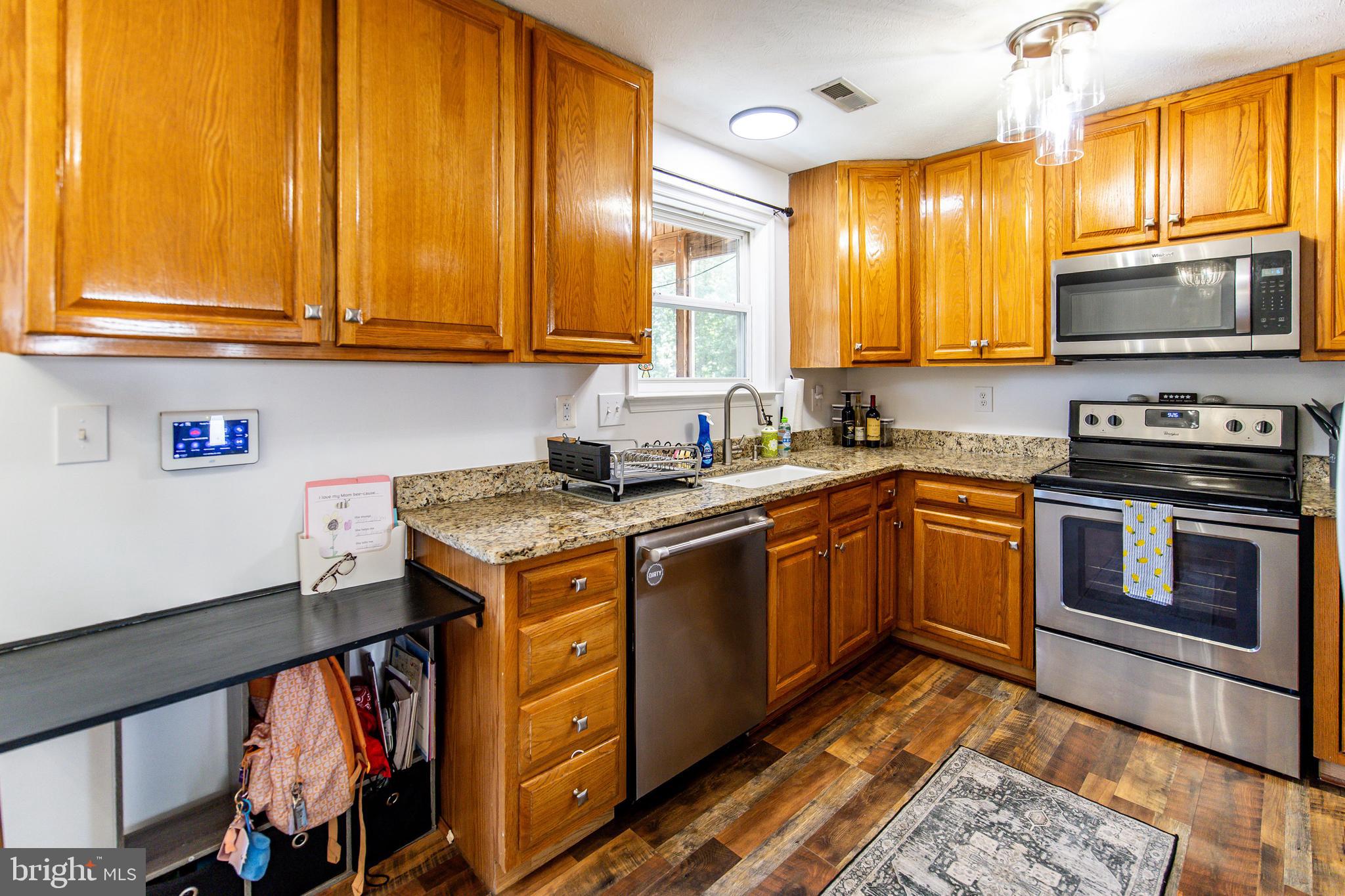 BAYVIEW HILLS - Residential