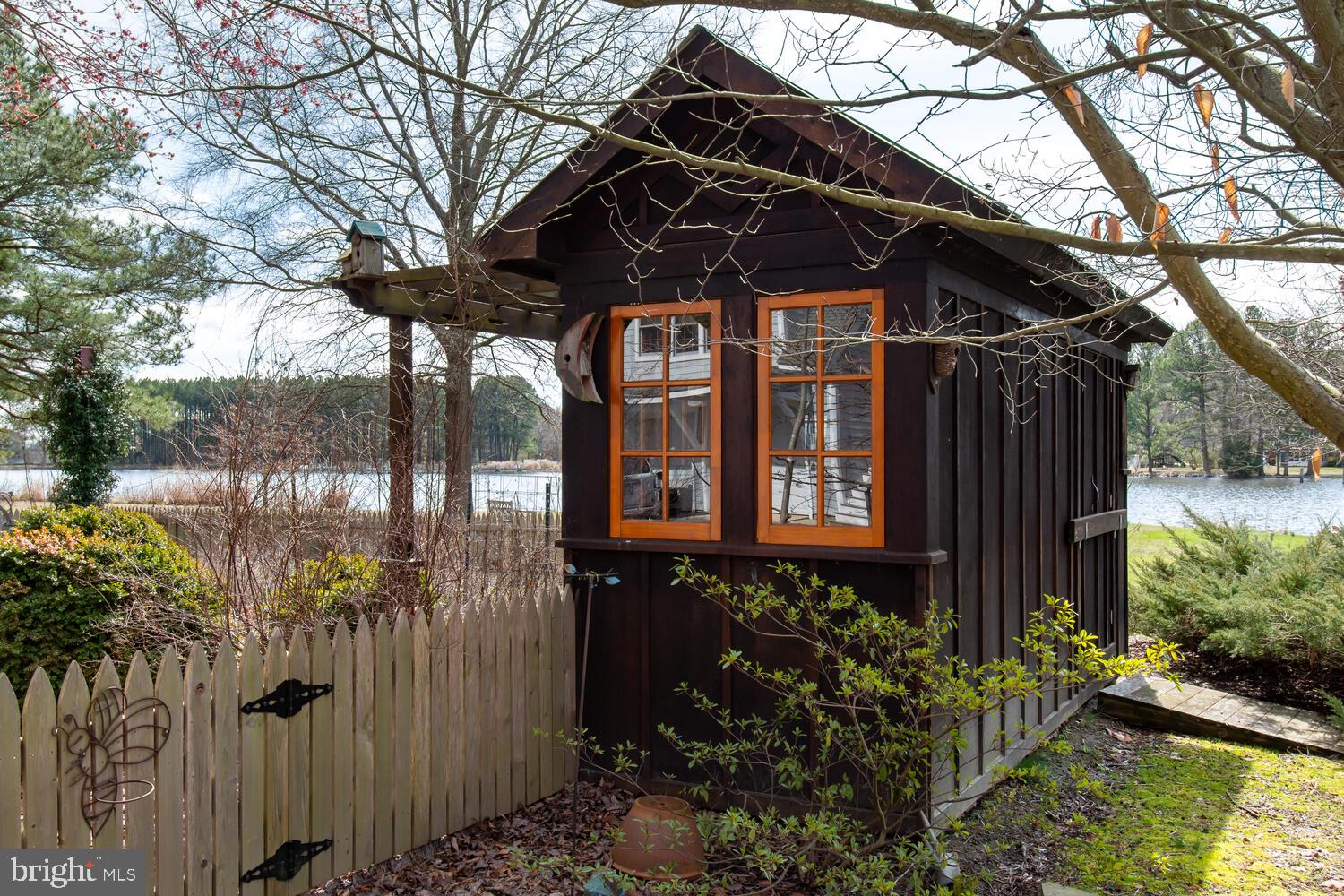 ROYAL OAK - Residential