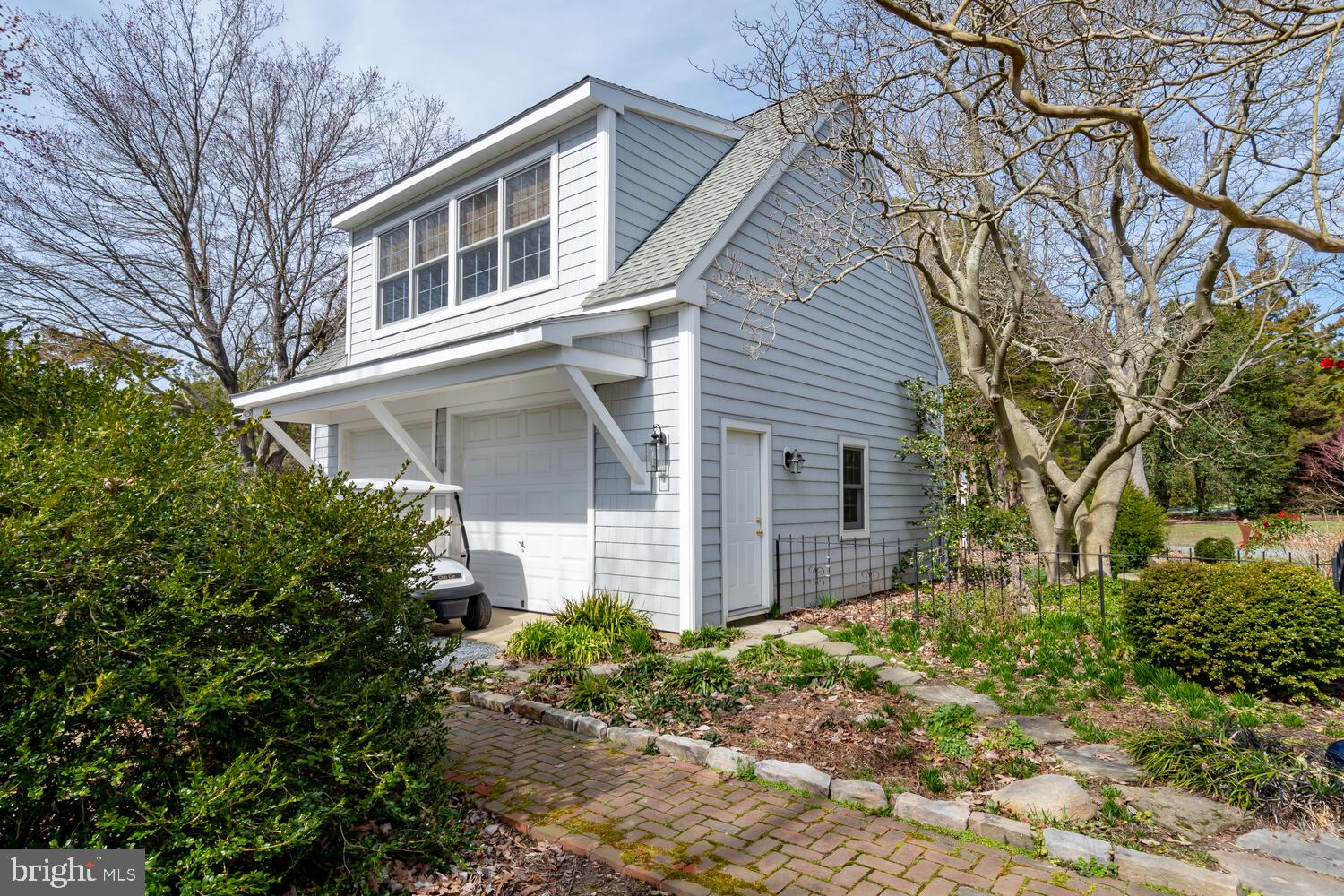 ROYAL OAK - Residential