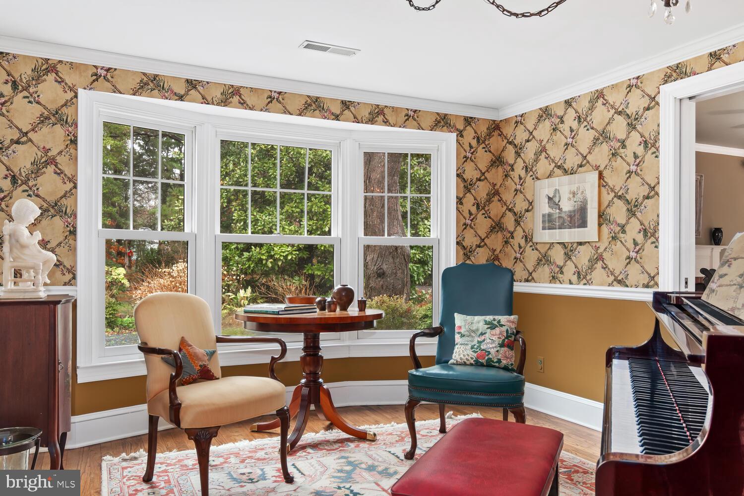 ROYAL OAK - Residential