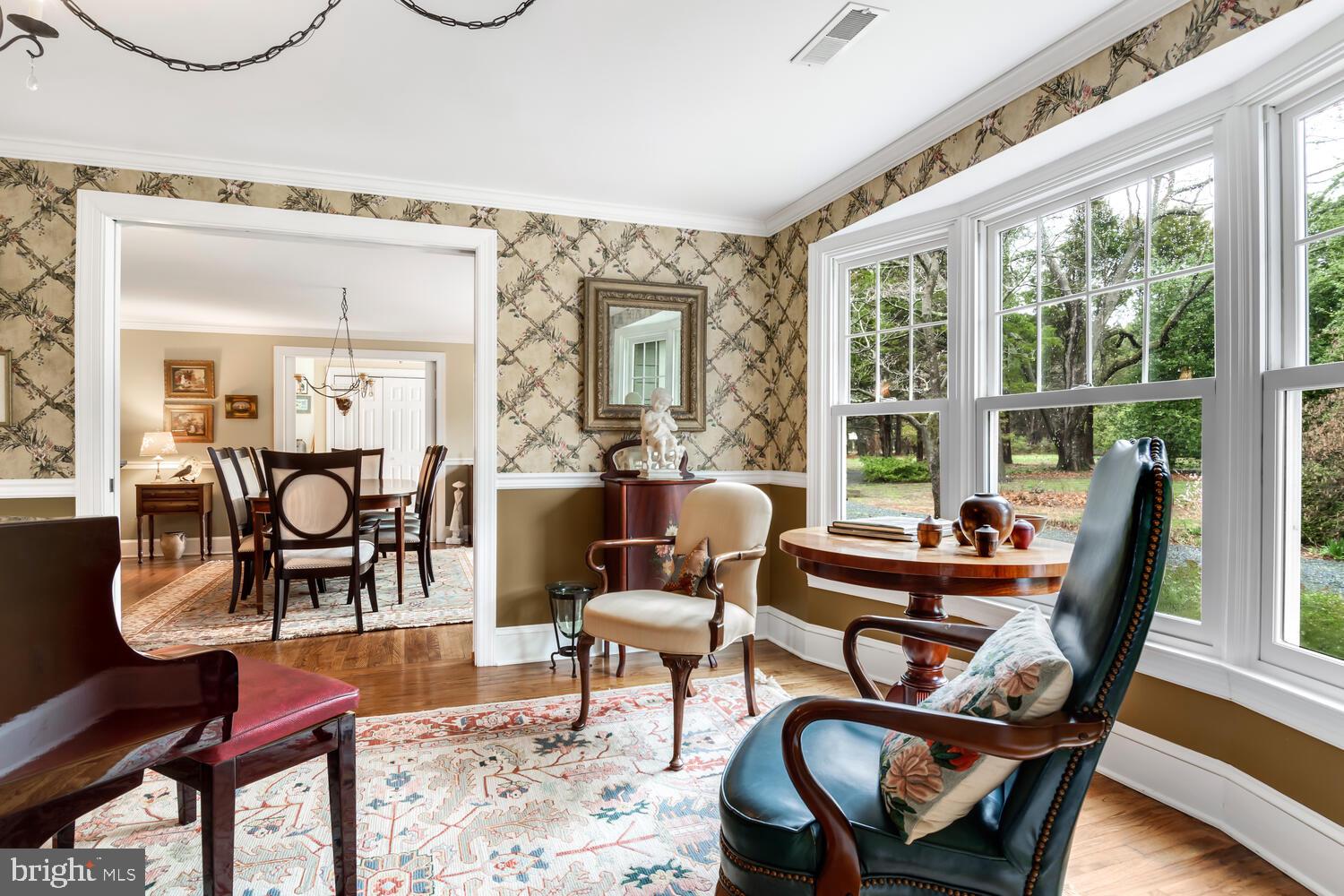 ROYAL OAK - Residential