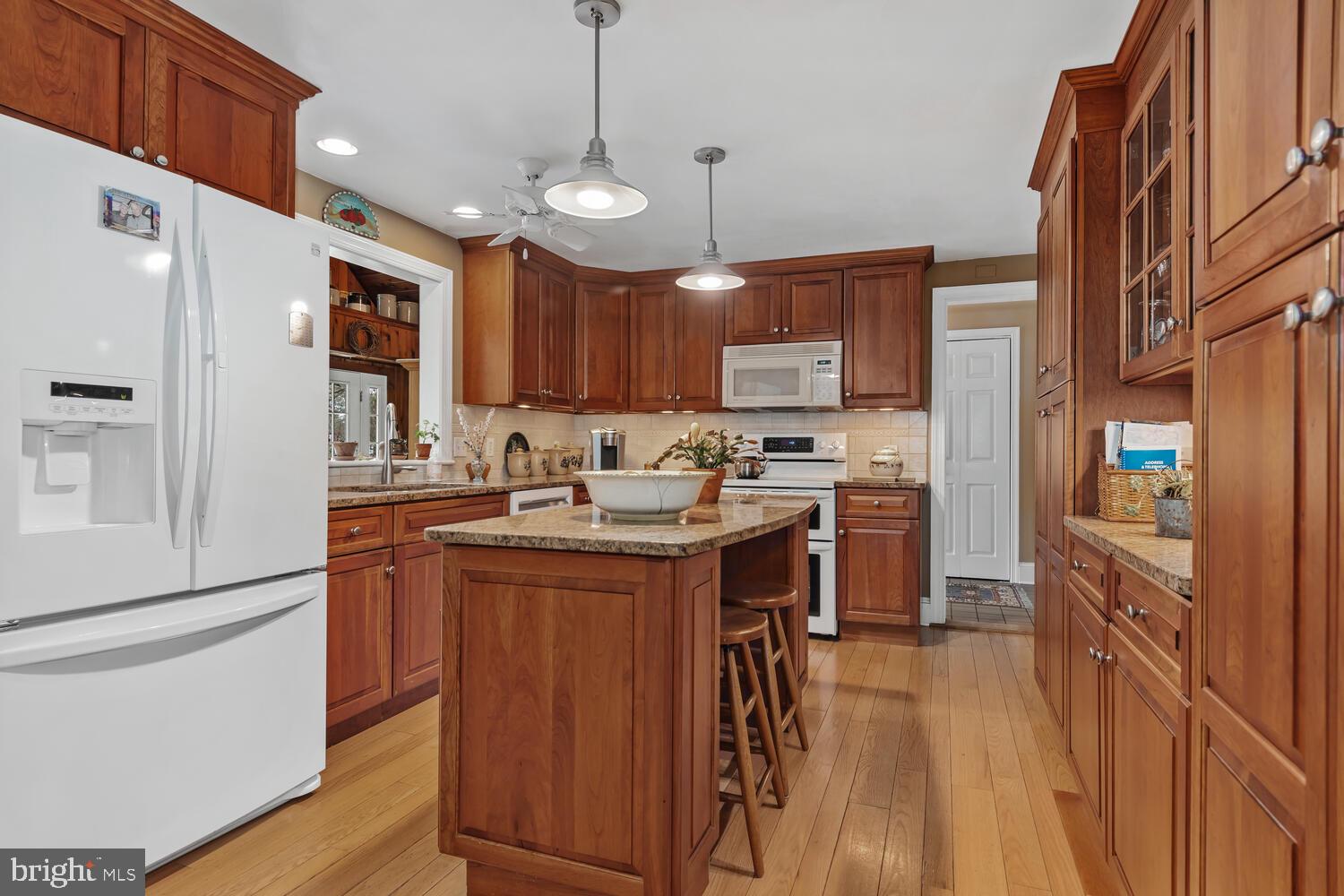 ROYAL OAK - Residential