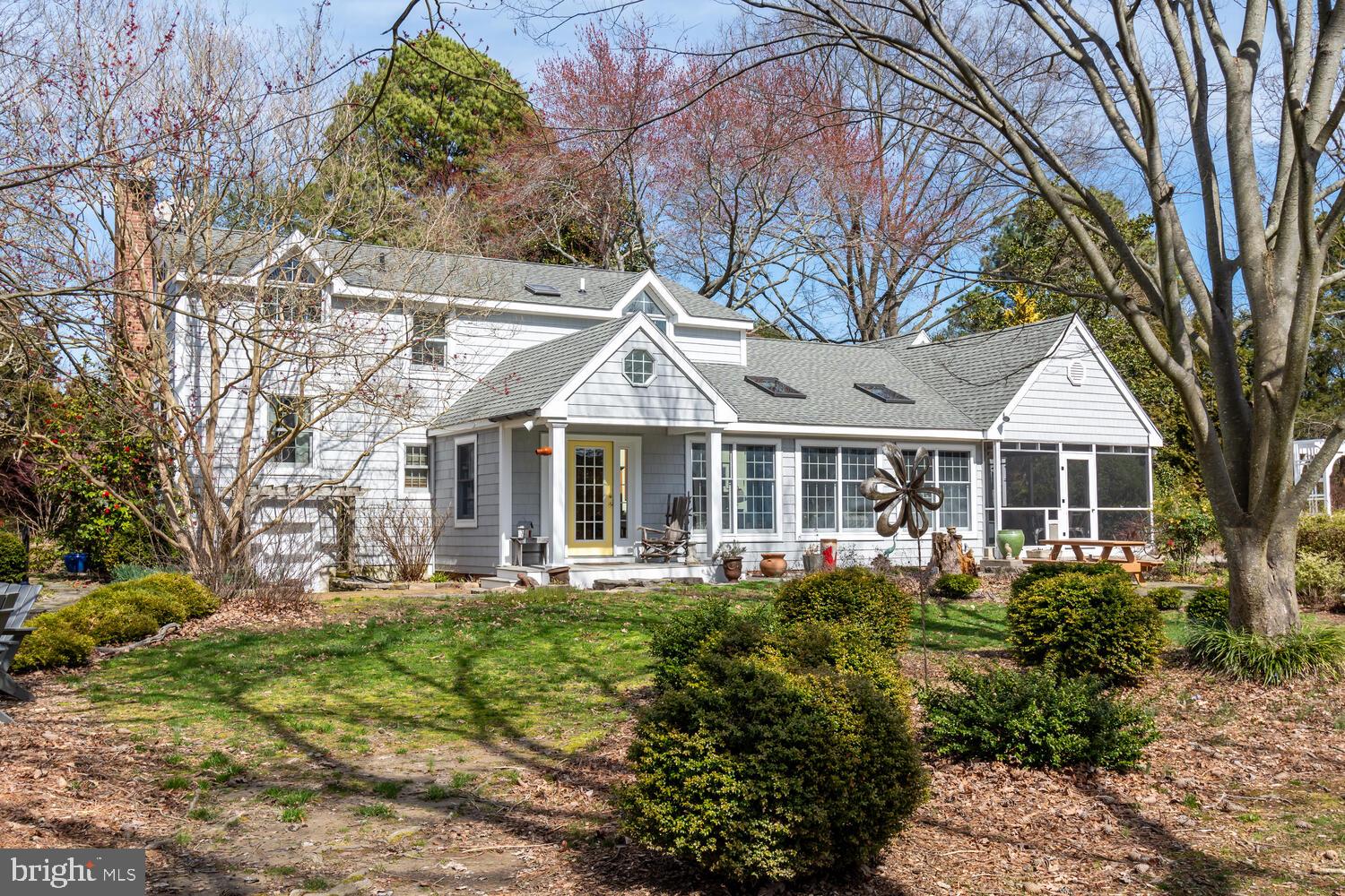 ROYAL OAK - Residential