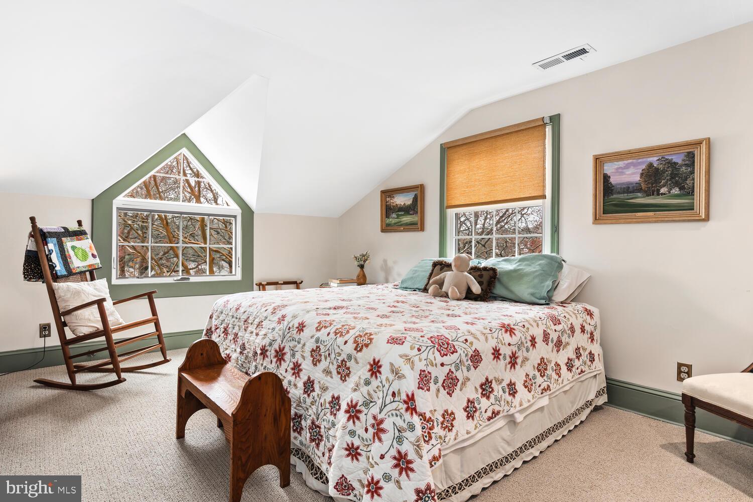 ROYAL OAK - Residential