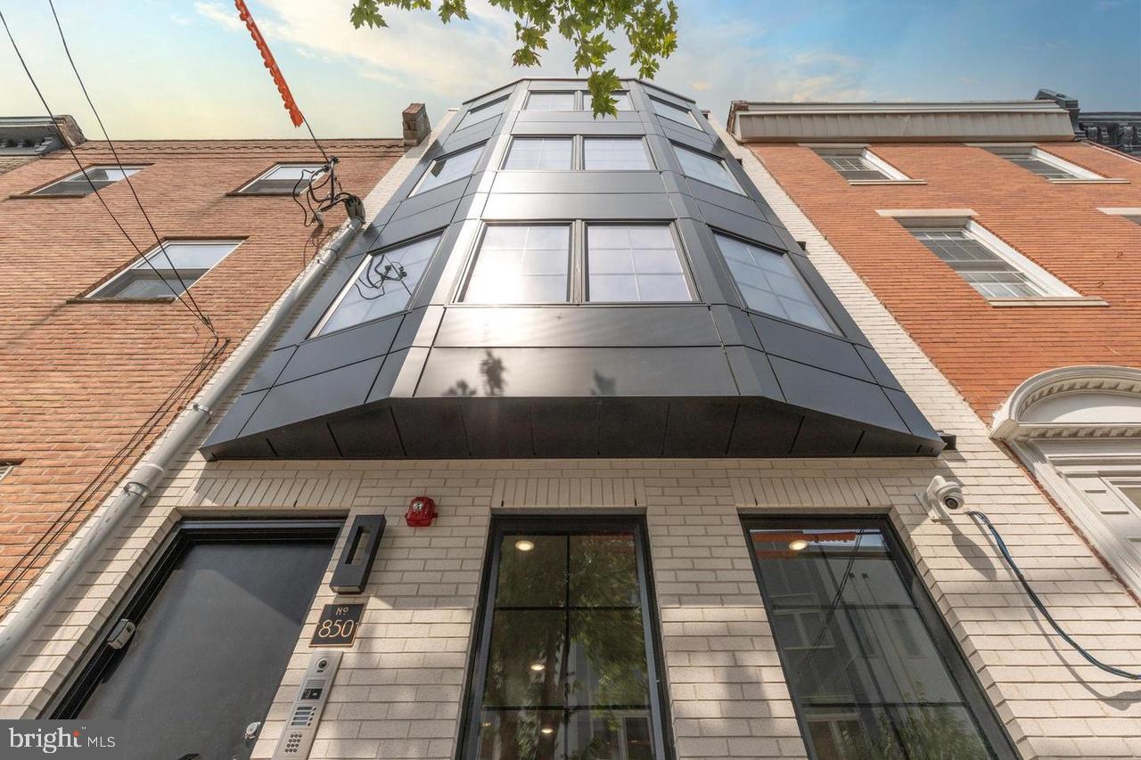 FAIRMOUNT - Residential