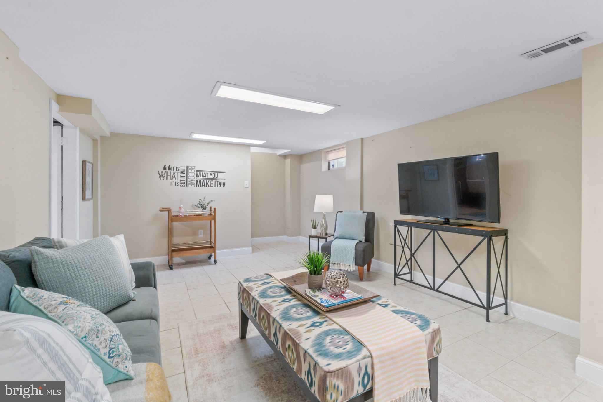 SUMMIT PARK - Residential
