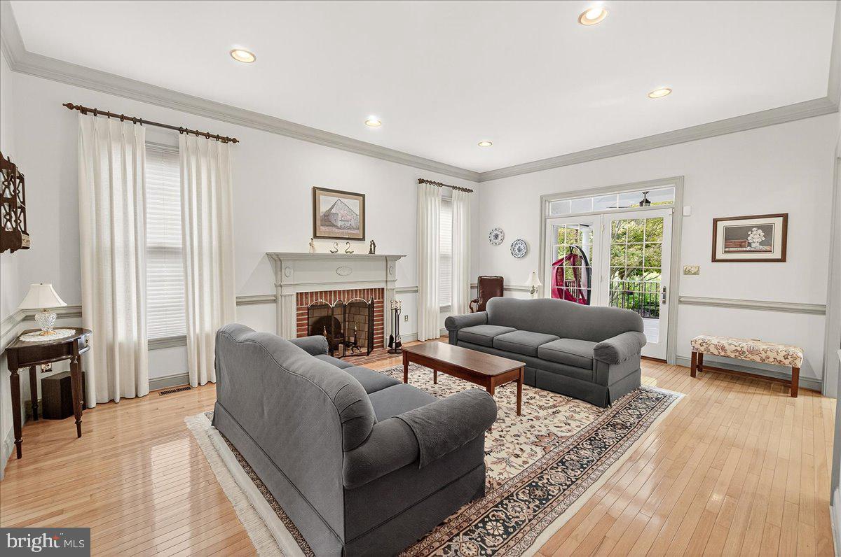 WARFIELDS GRANT - Residential