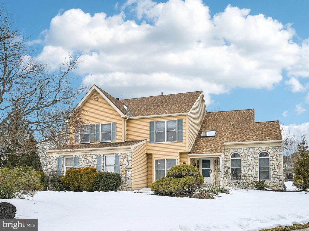 Photo of 520 Ironwood Way, DRESHER, PA 19025 (MLS # PAMC2167616)