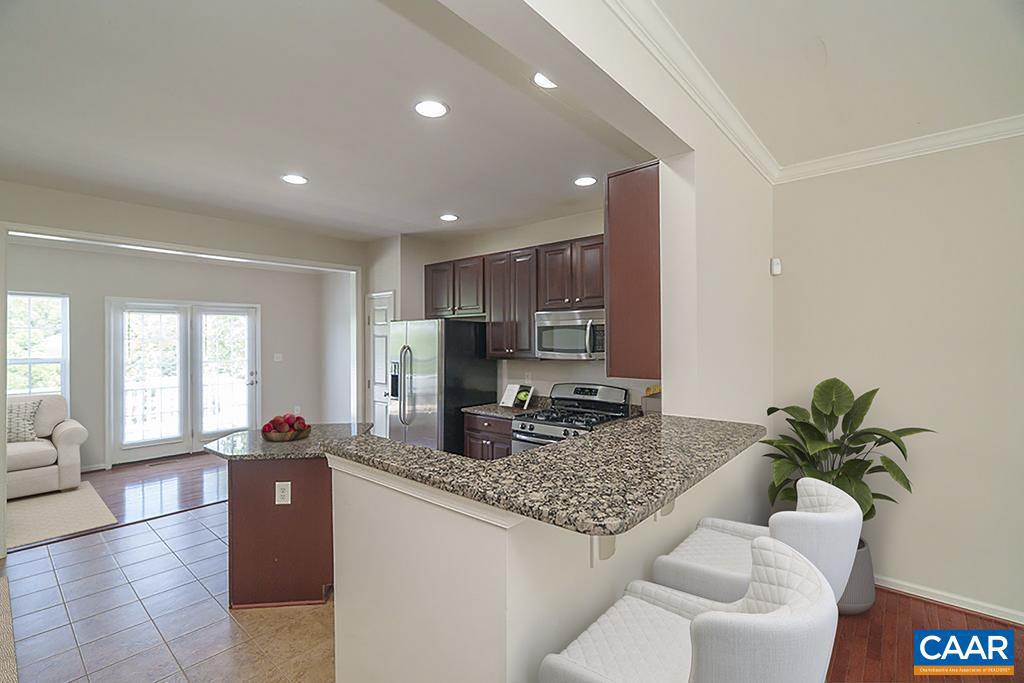 PAVILIONS AT PANTOPS - Residential