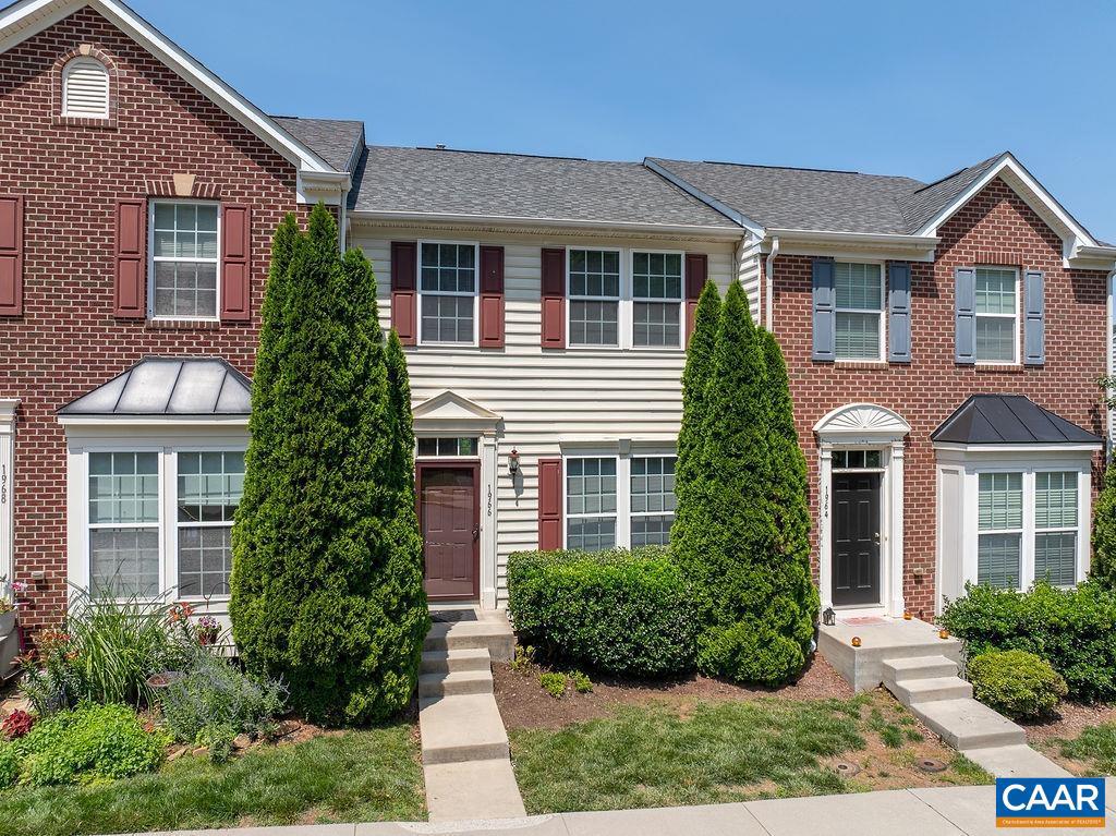 PAVILIONS AT PANTOPS - Residential