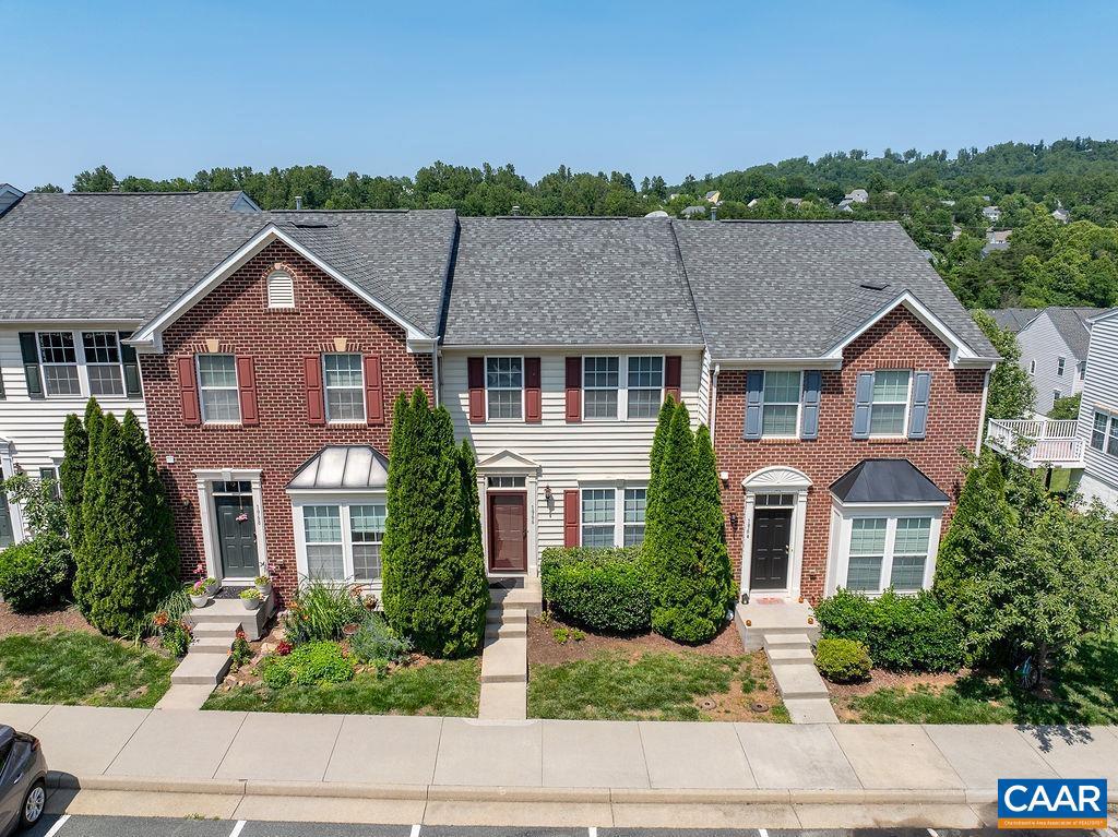 PAVILIONS AT PANTOPS - Residential