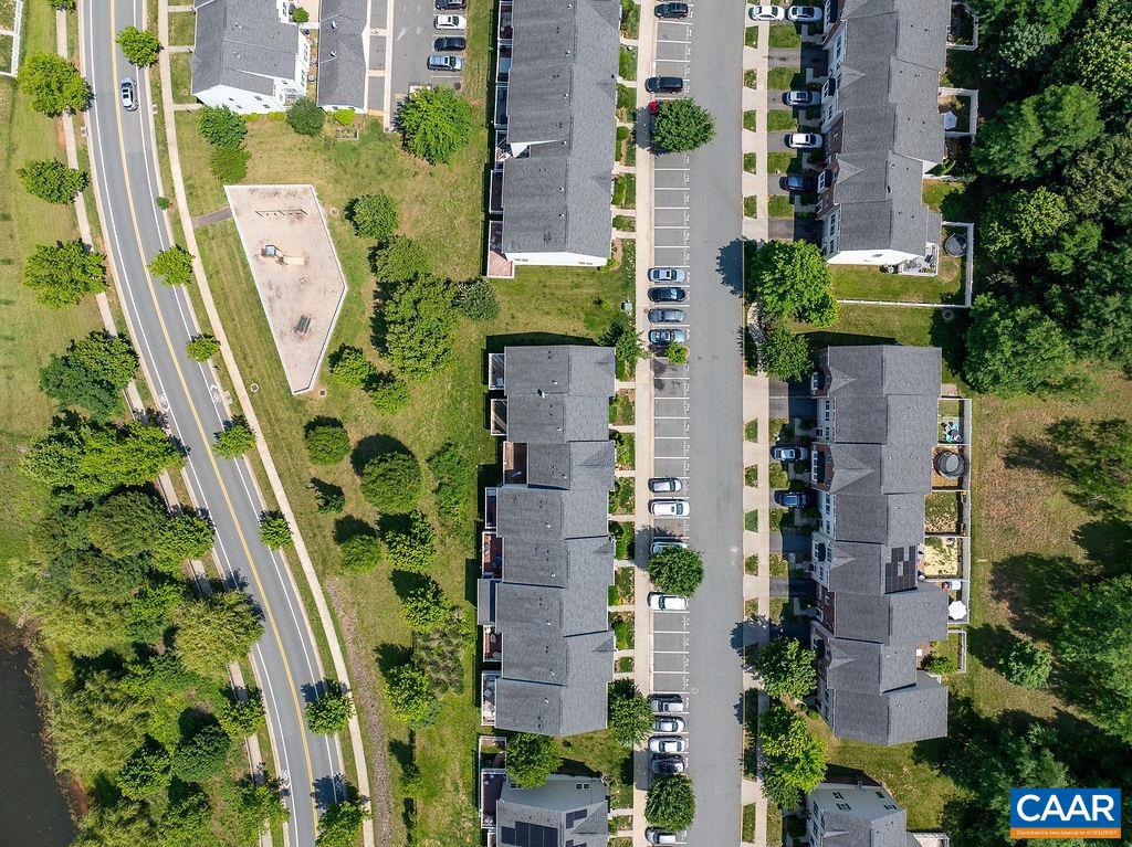 PAVILIONS AT PANTOPS - Residential