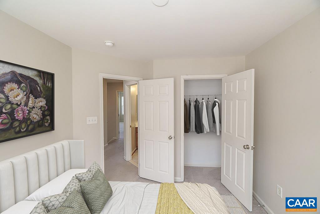 PAVILIONS AT PANTOPS - Residential