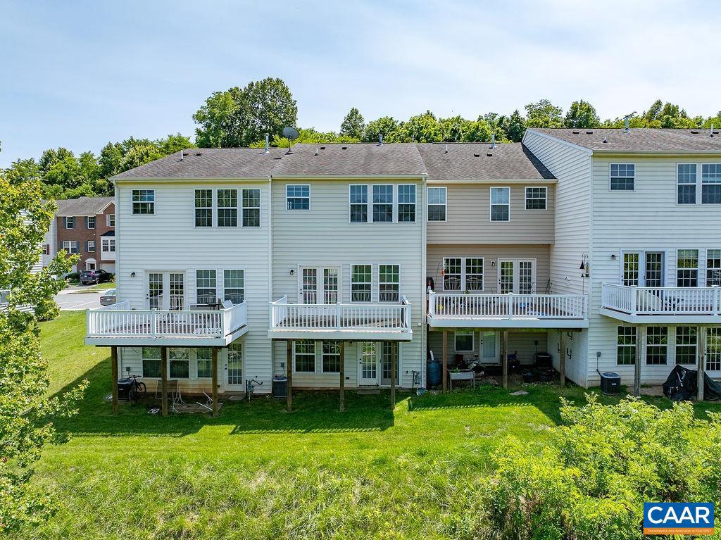 PAVILIONS AT PANTOPS - Residential