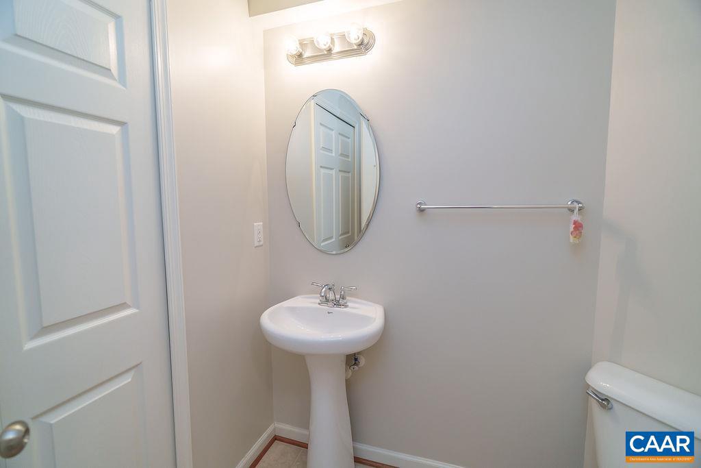 PAVILIONS AT PANTOPS - Residential