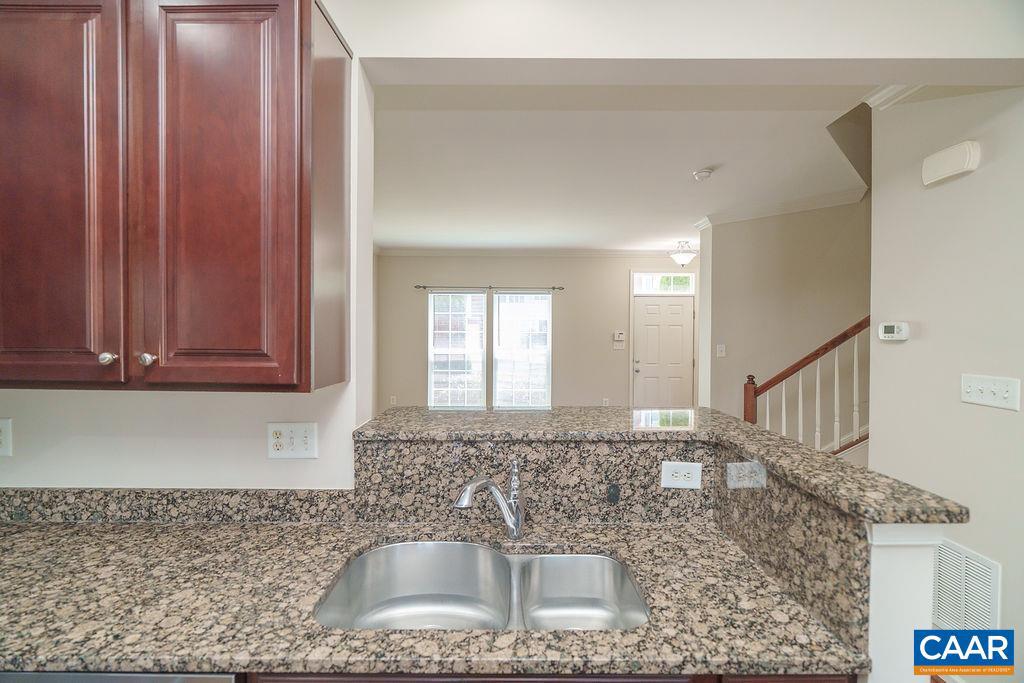 PAVILIONS AT PANTOPS - Residential