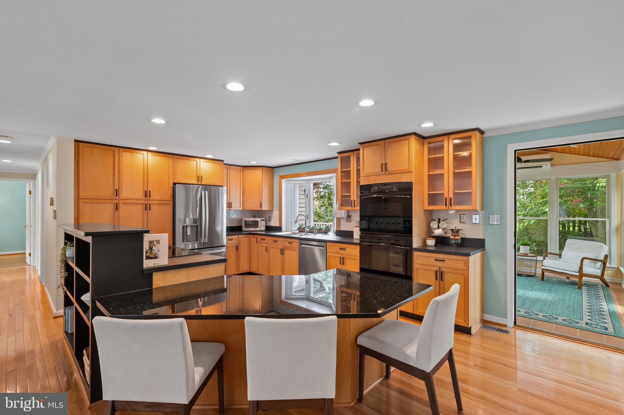 ELLICOTT HILLS - Residential