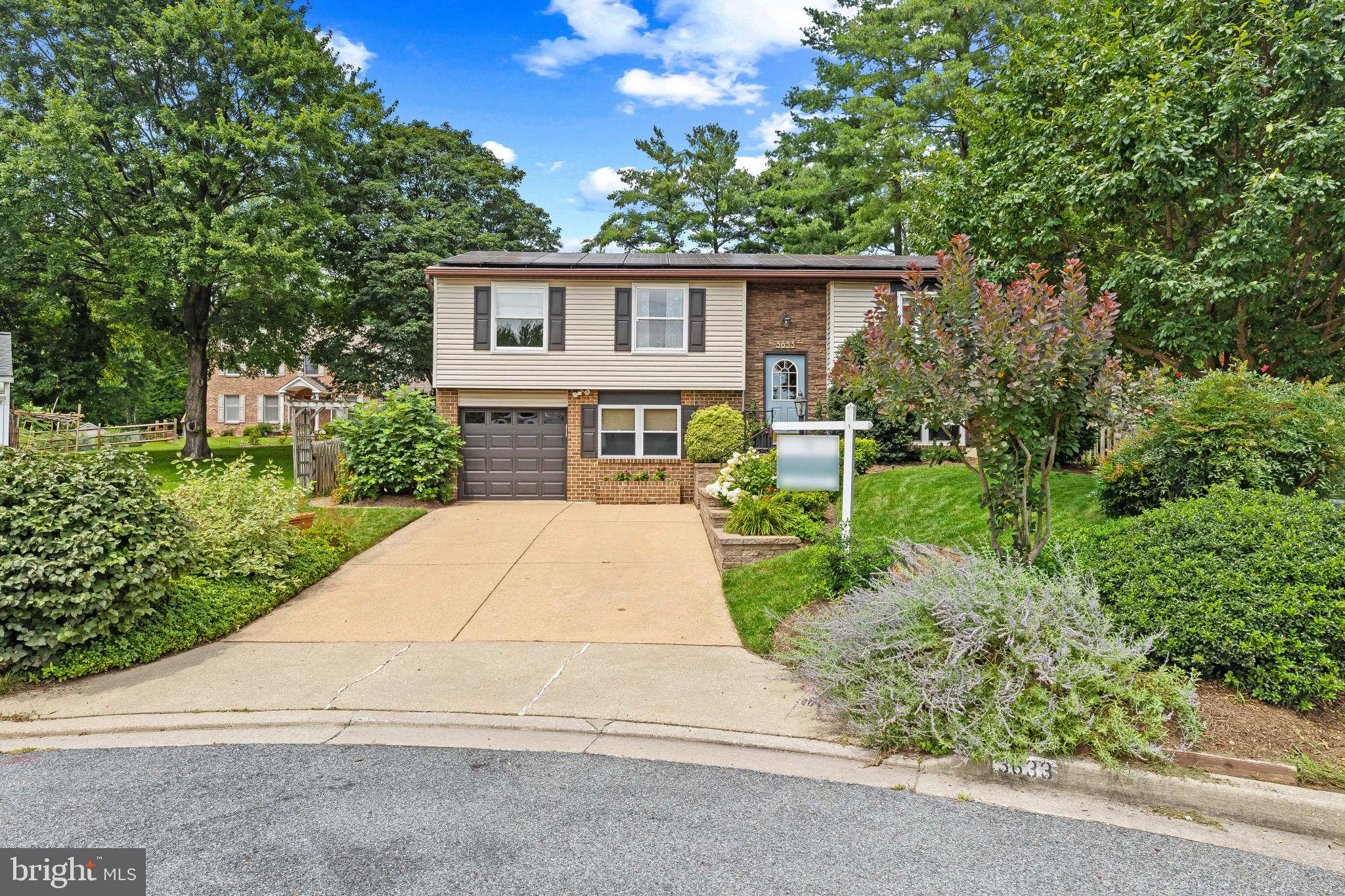 ELLICOTT HILLS - Residential