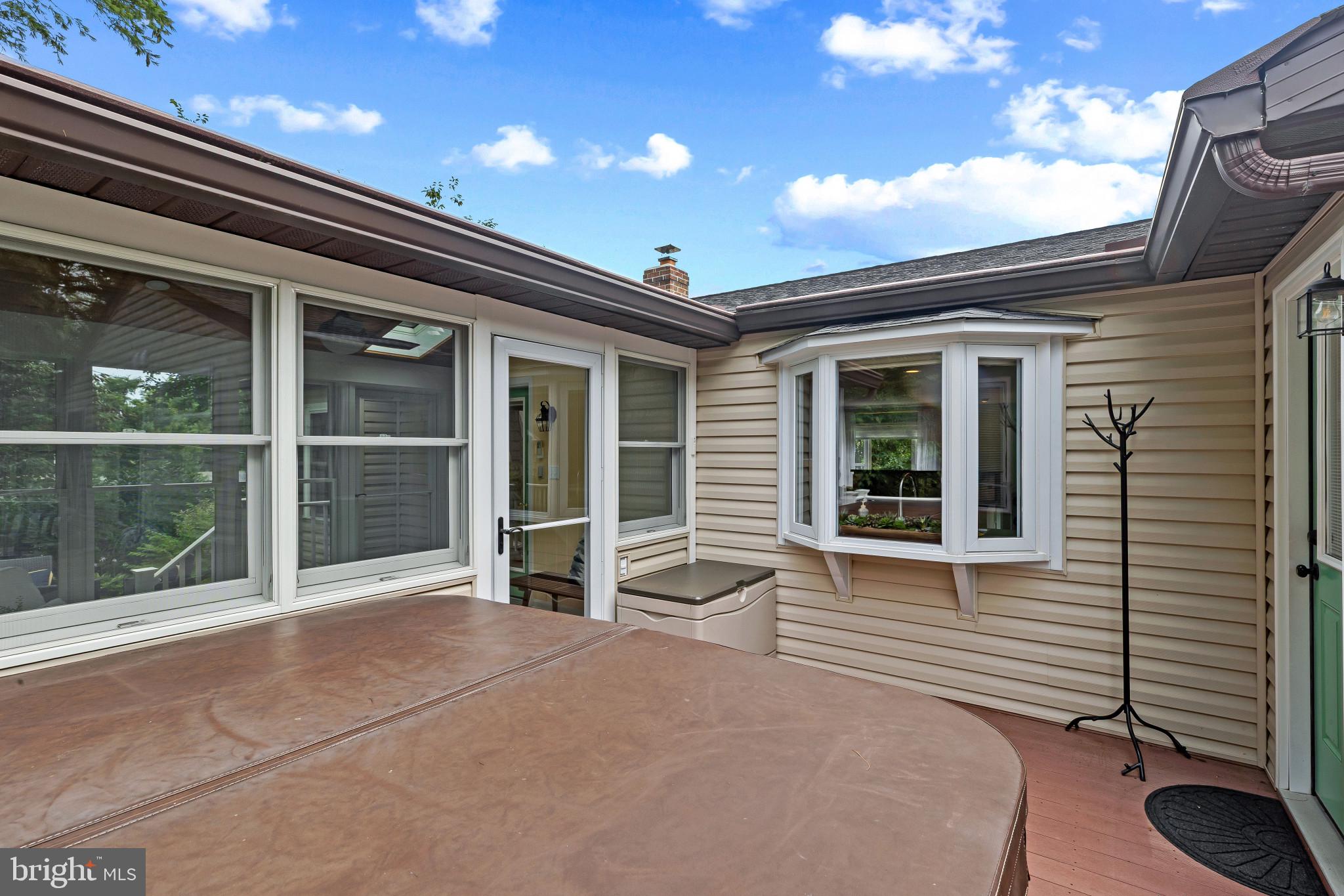 ELLICOTT HILLS - Residential