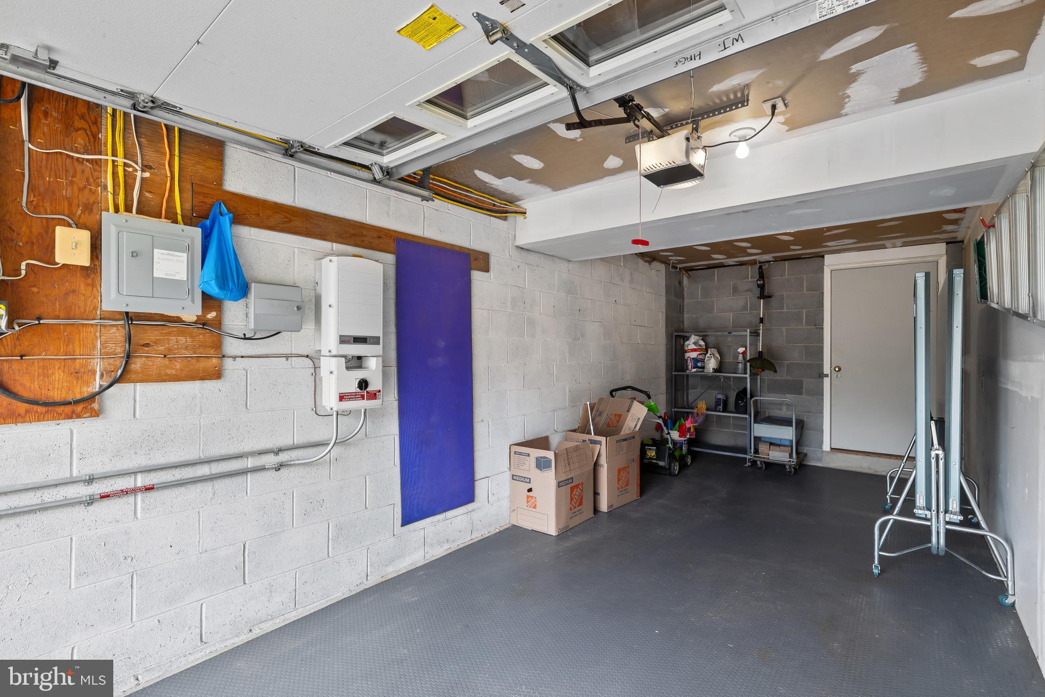 ELLICOTT HILLS - Residential