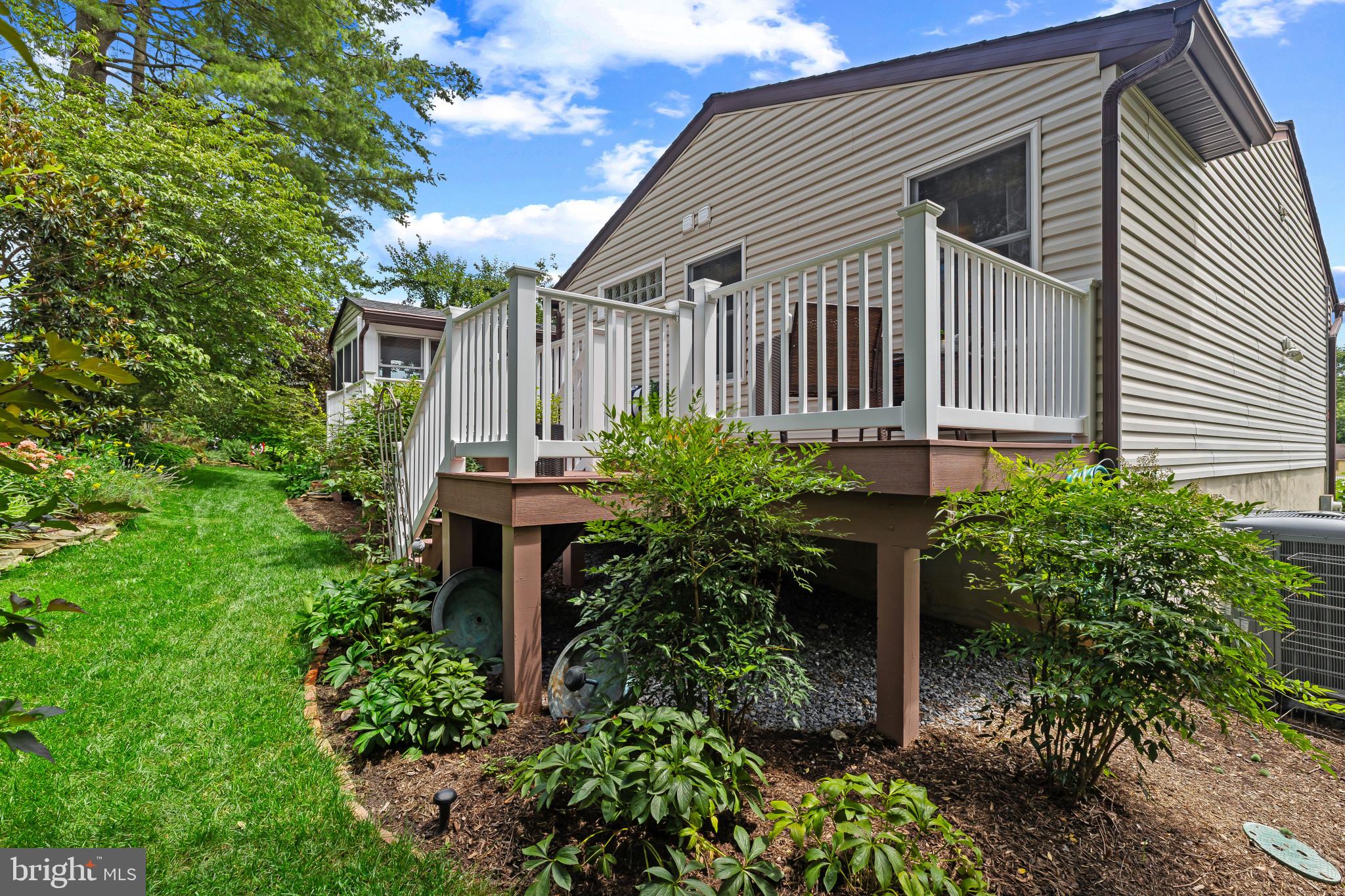 ELLICOTT HILLS - Residential