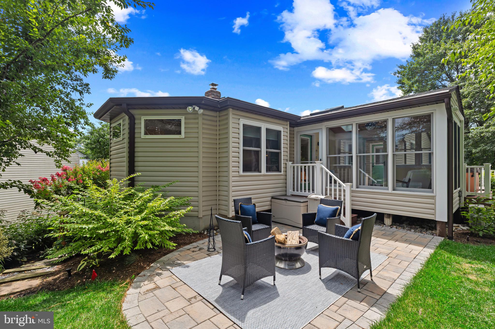 ELLICOTT HILLS - Residential