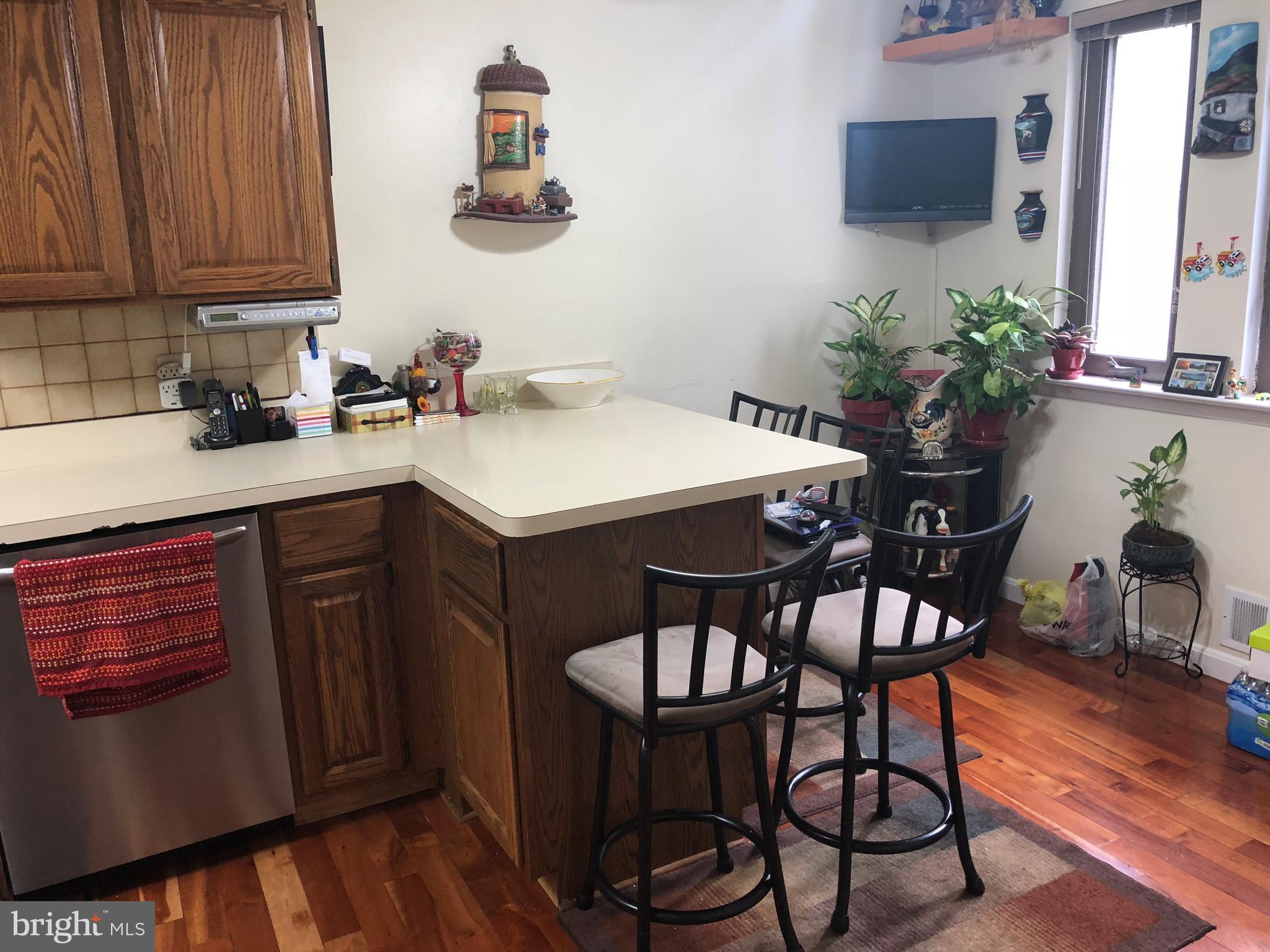 ROLLING BROOK - Residential