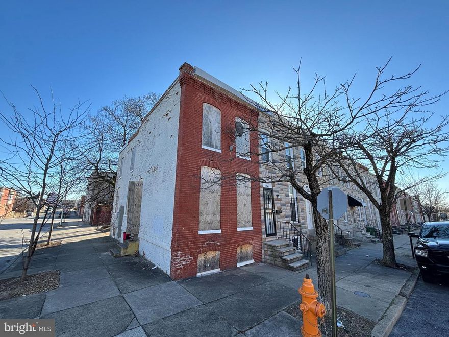 Unlock the potential of this classic end-unit brick townhome in the Easterwood neighborhood. With its solid structure and desirable location near Penn Station, I-83, Route 1, Route 40, and downtown Baltimore, this property is a prime opportunity for investors and renovators alike. Whether you're looking to renovate and resell or expand your rental portfolio, this home offers the ideal canvas to bring your vision to life.