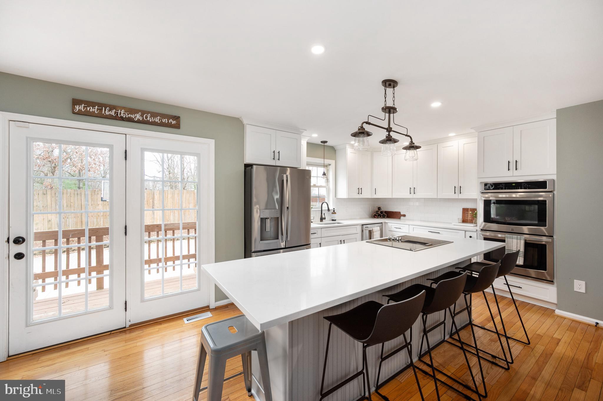 CAVALRY RIDGE - Residential