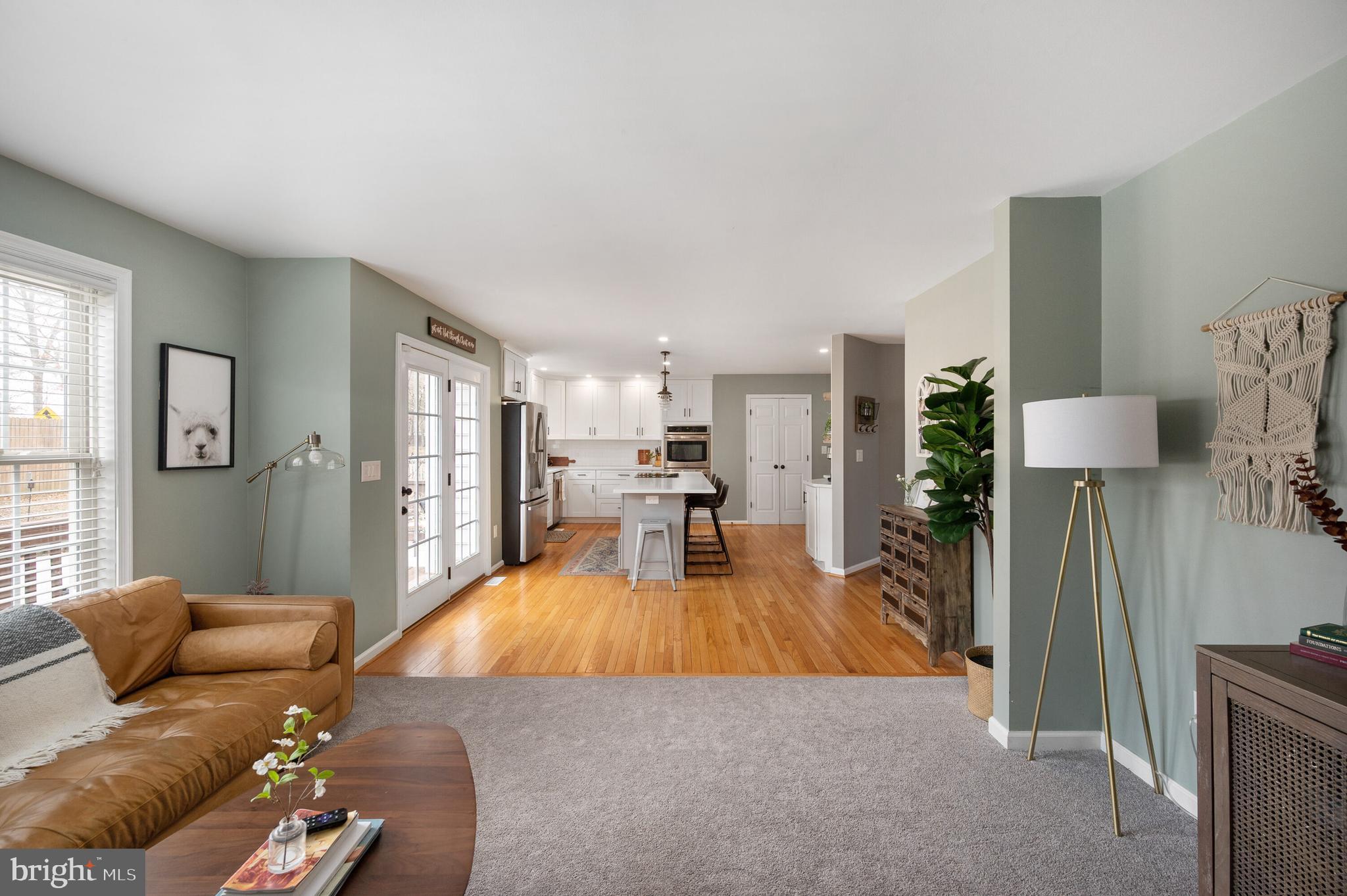 CAVALRY RIDGE - Residential