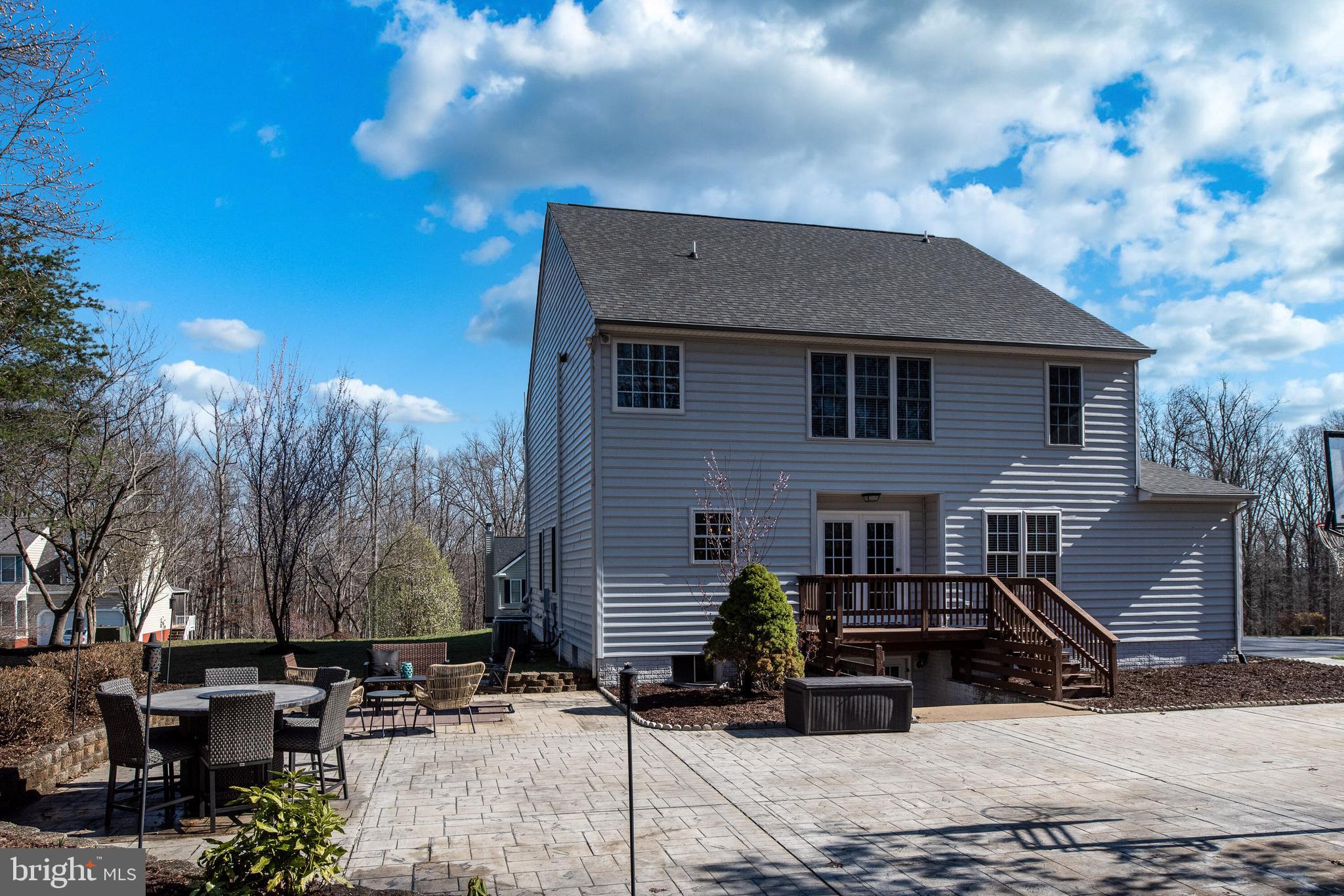 CAVALRY RIDGE - Residential