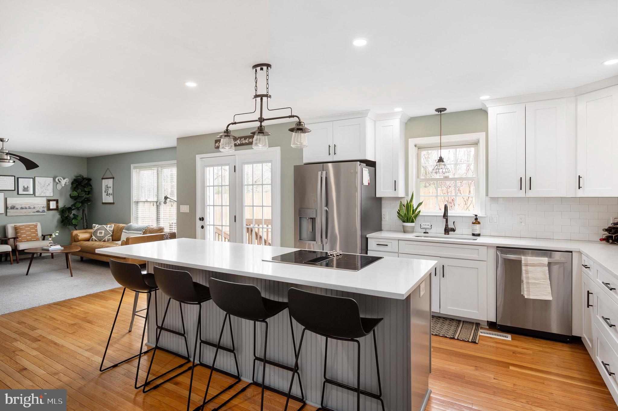 CAVALRY RIDGE - Residential