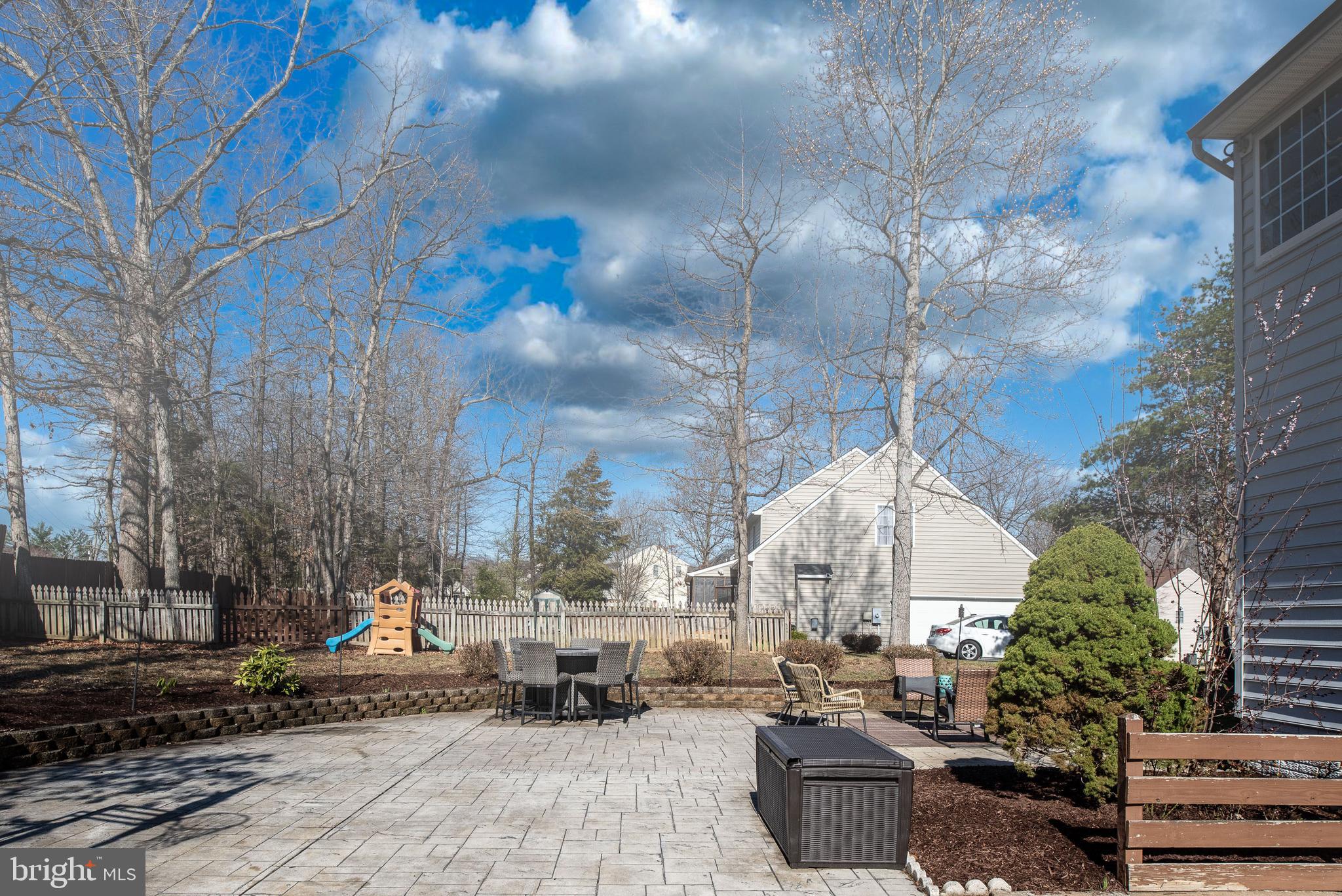 CAVALRY RIDGE - Residential