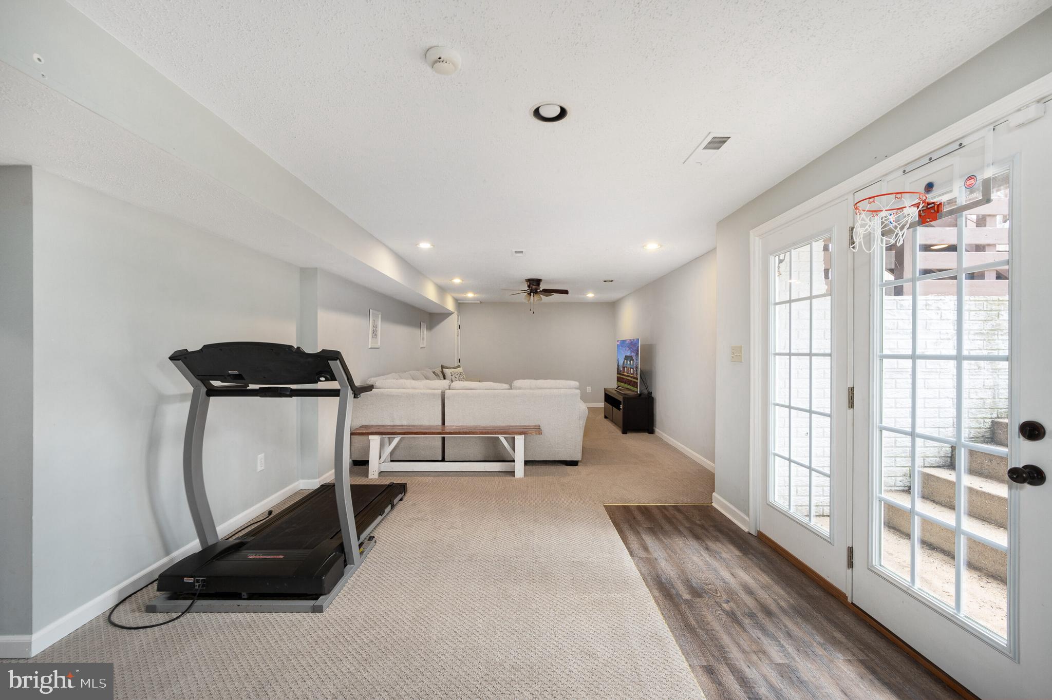 CAVALRY RIDGE - Residential