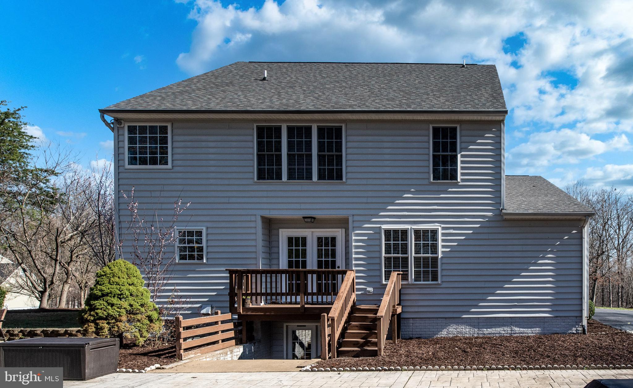 CAVALRY RIDGE - Residential