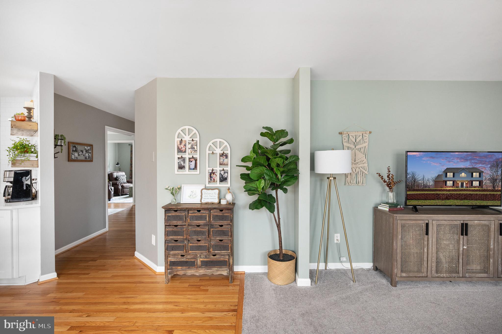 CAVALRY RIDGE - Residential