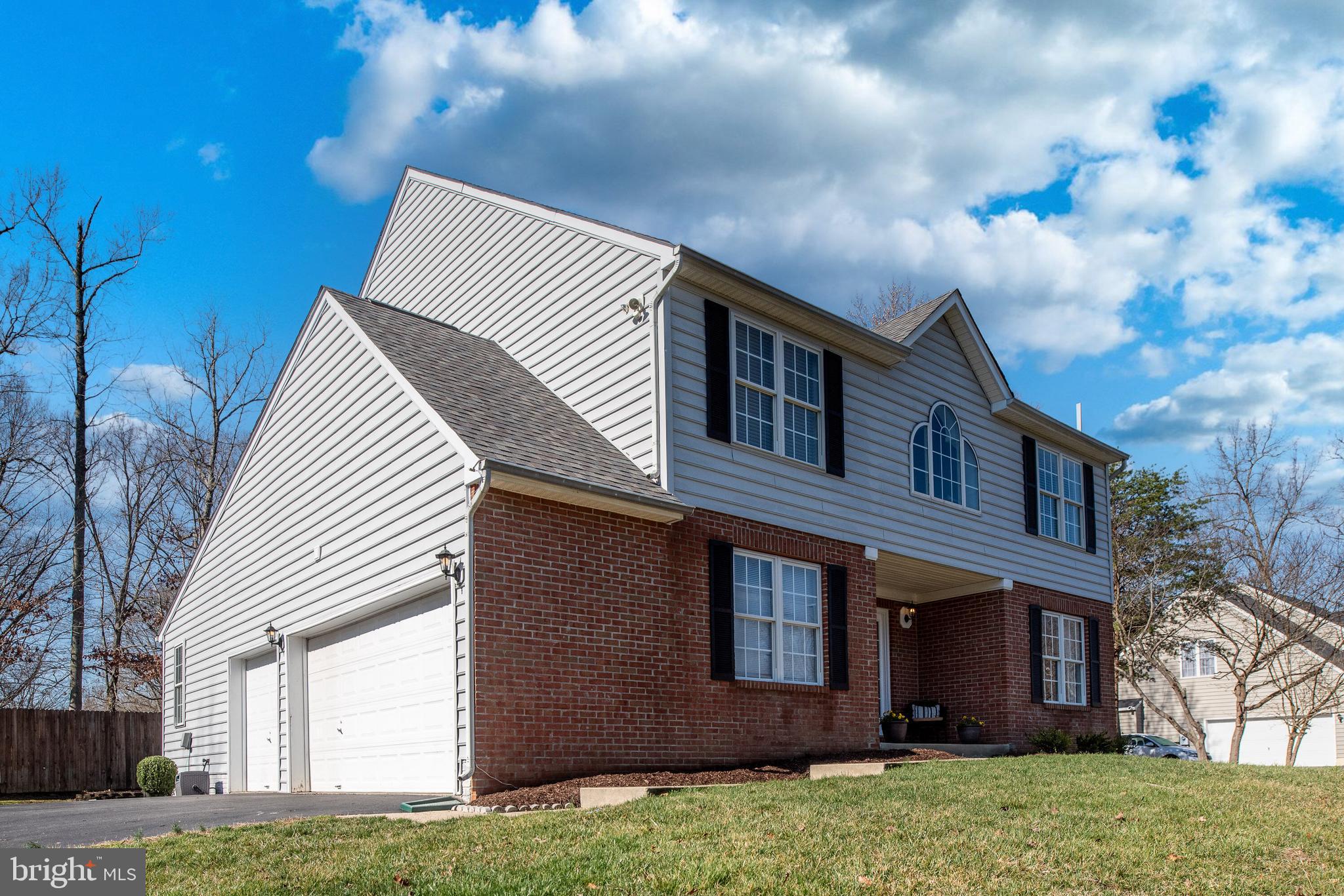 CAVALRY RIDGE - Residential