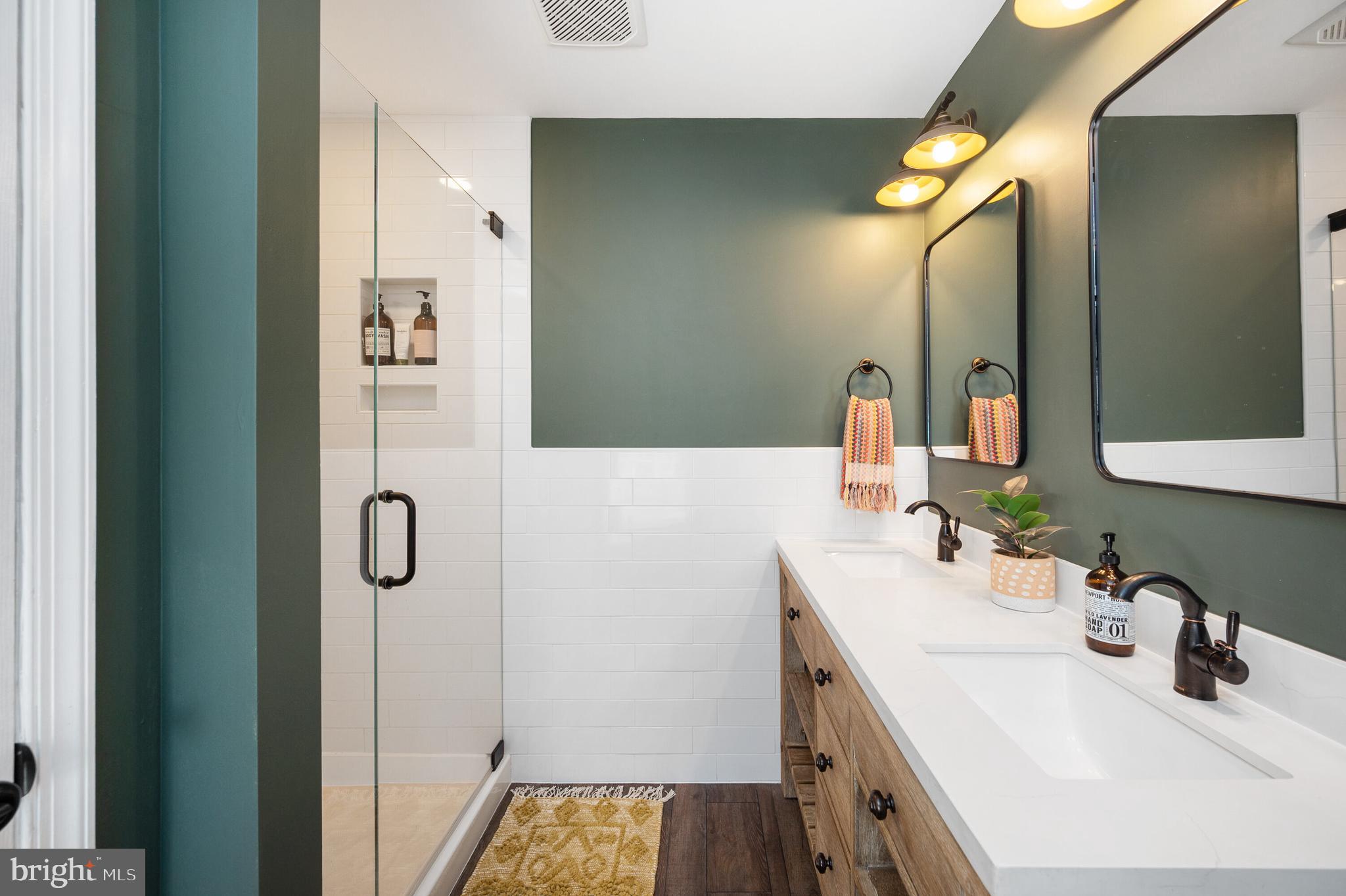 CAVALRY RIDGE - Residential