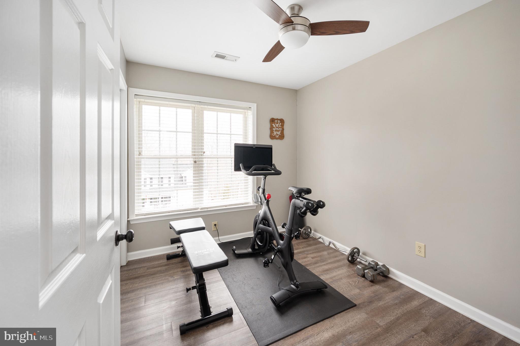 CAVALRY RIDGE - Residential