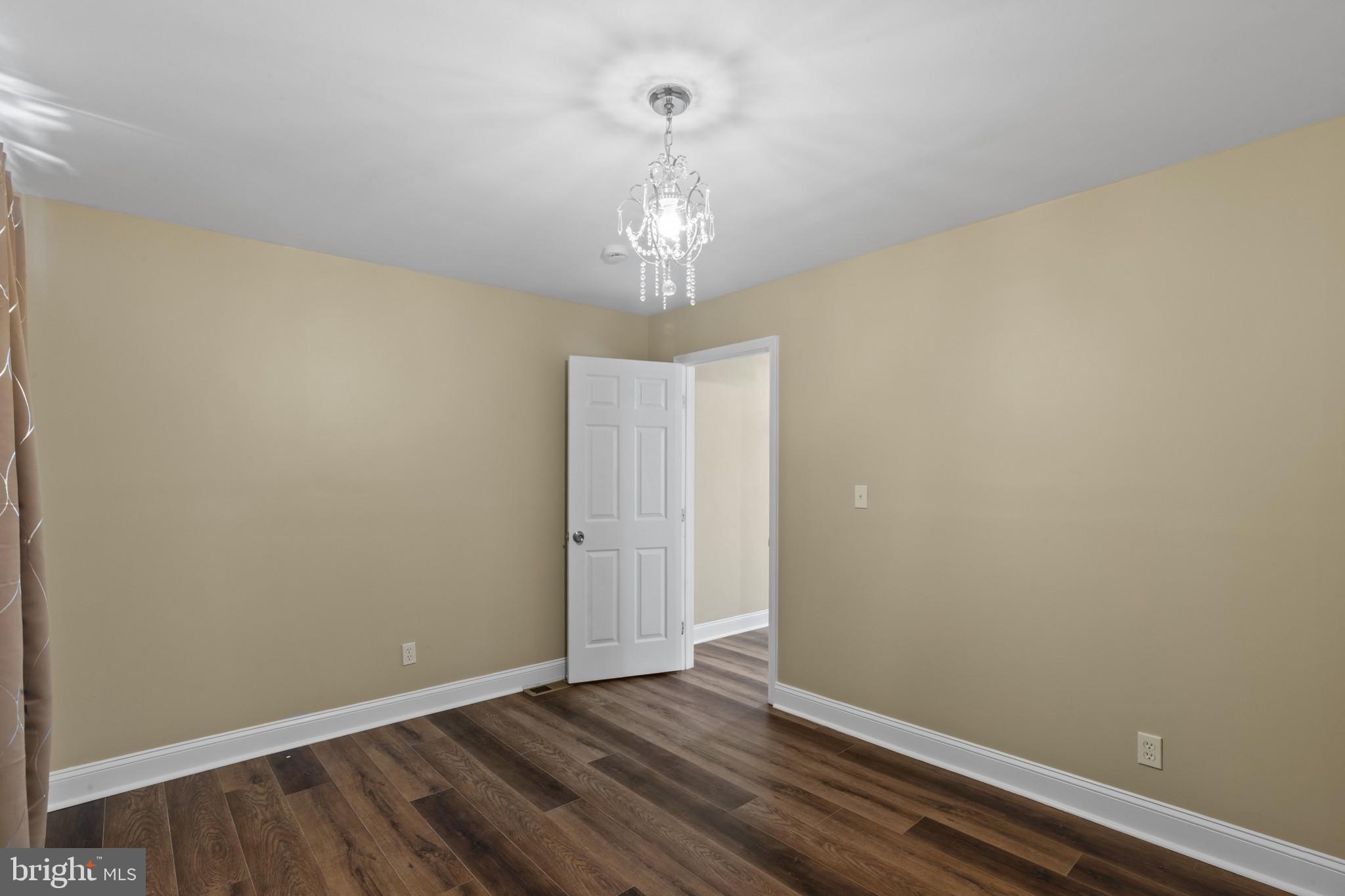 MADISON EASTEND - Residential