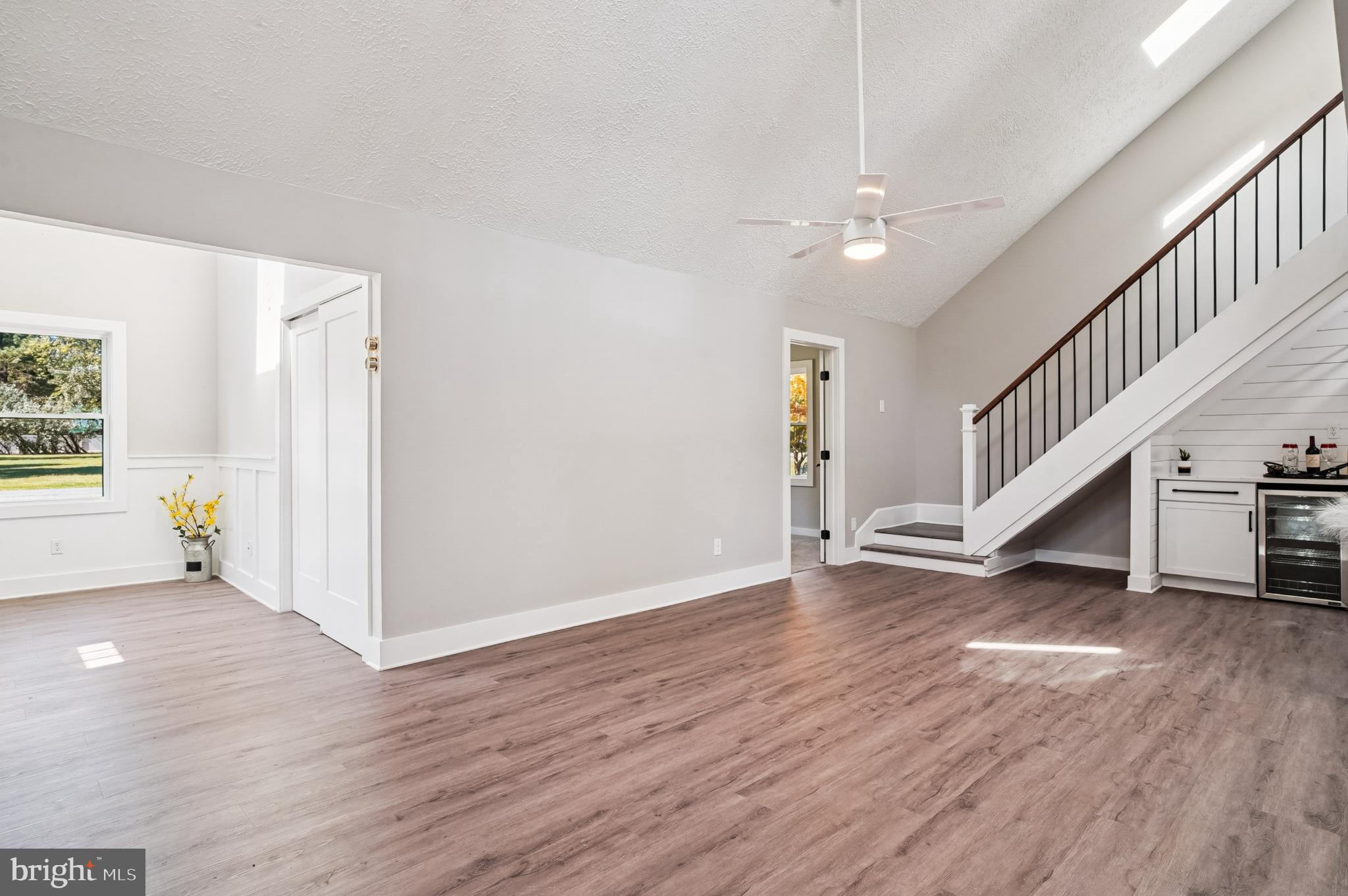 ROMANCOKE ON THE BAY - Residential