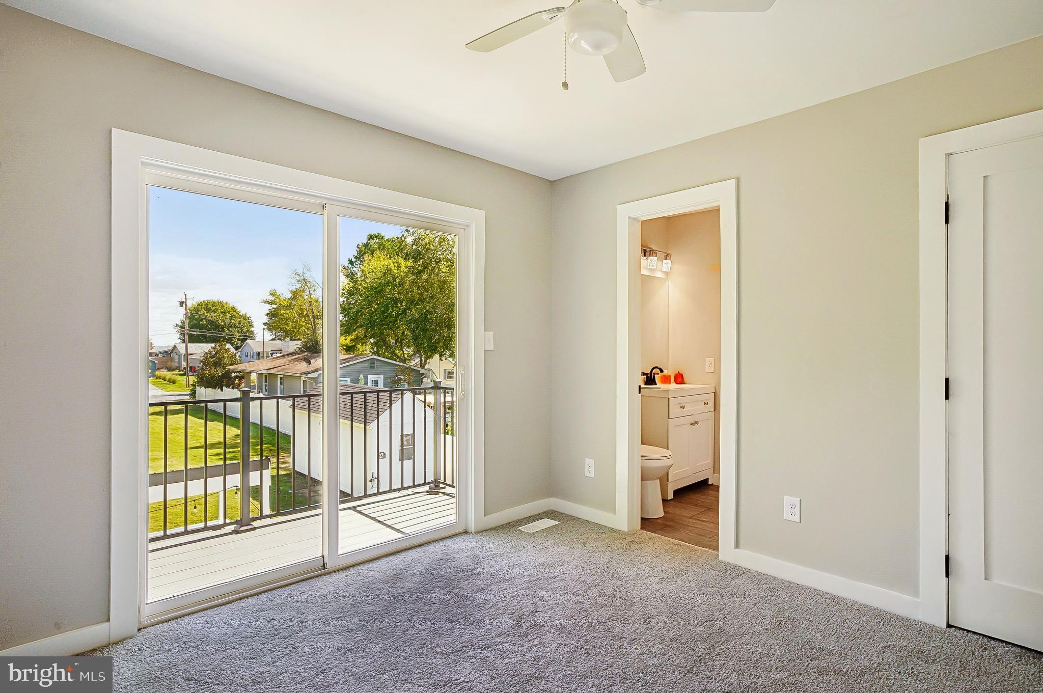 ROMANCOKE ON THE BAY - Residential