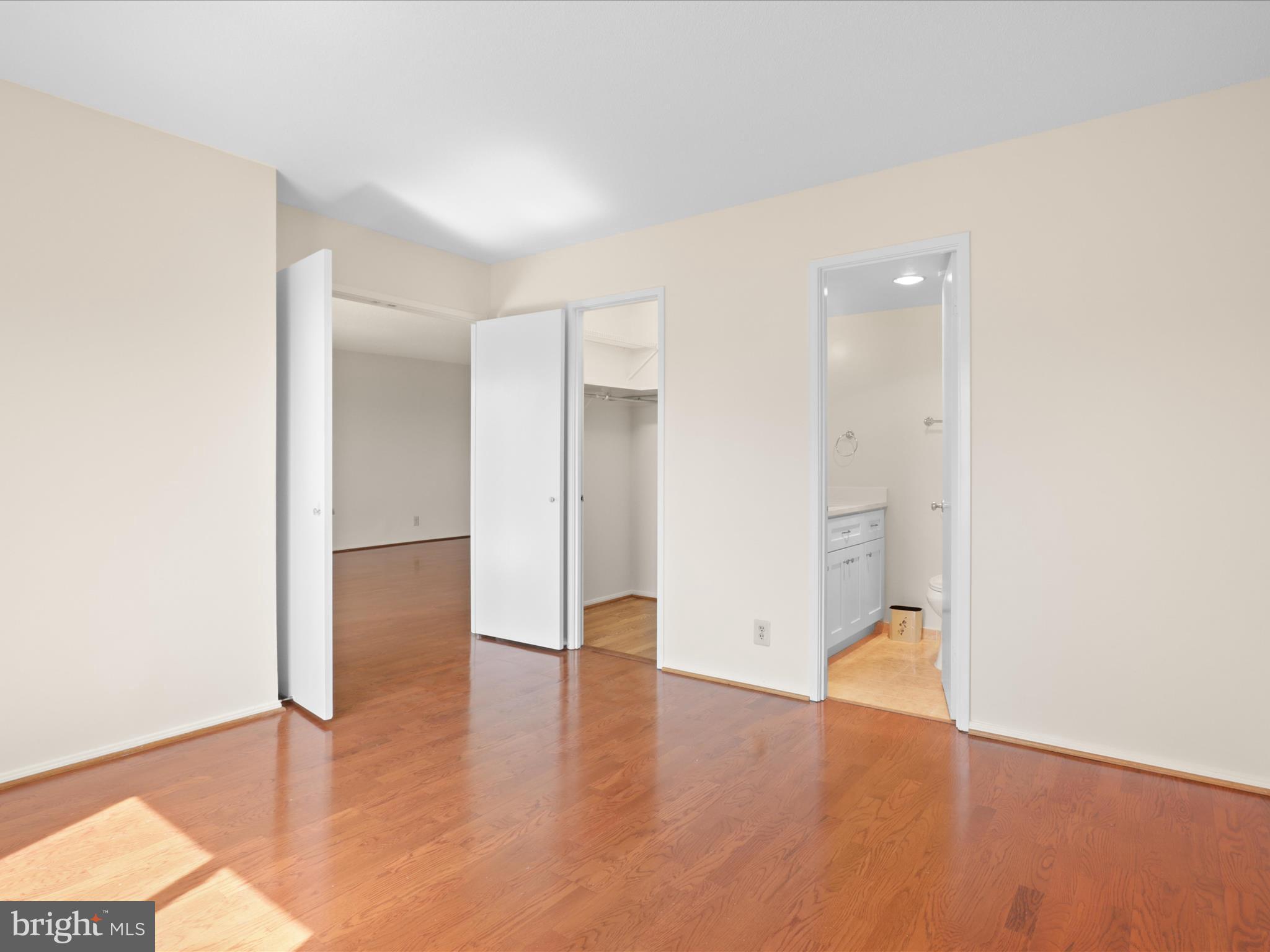 ROTONDA - Residential Lease