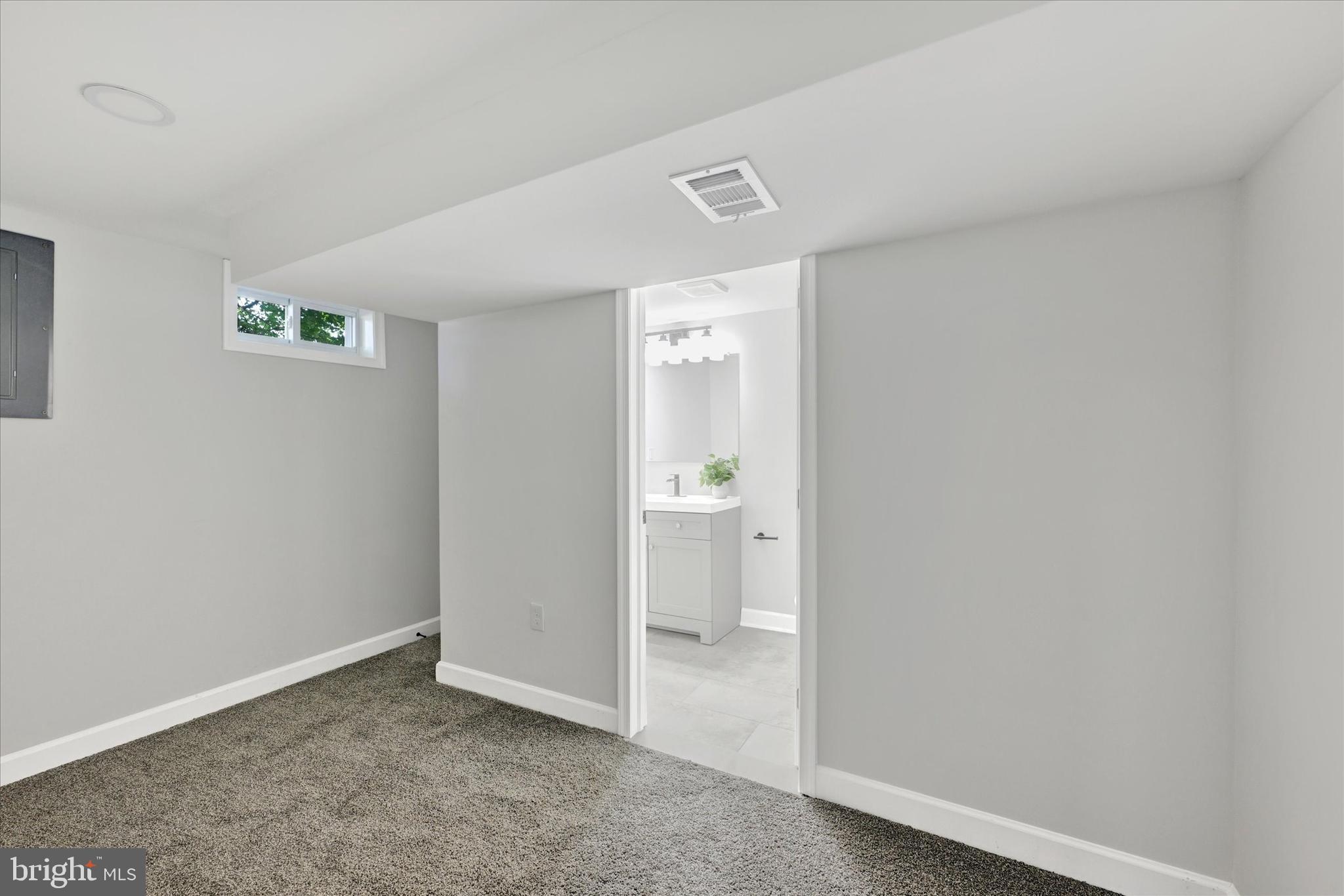 CHARTLEY - Residential