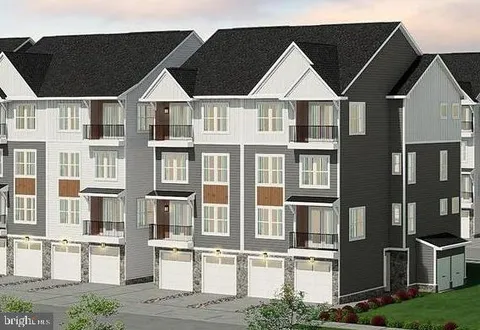 5176 Valerian Loop Unit 2, Stafford, VA MLS: VAST2036644