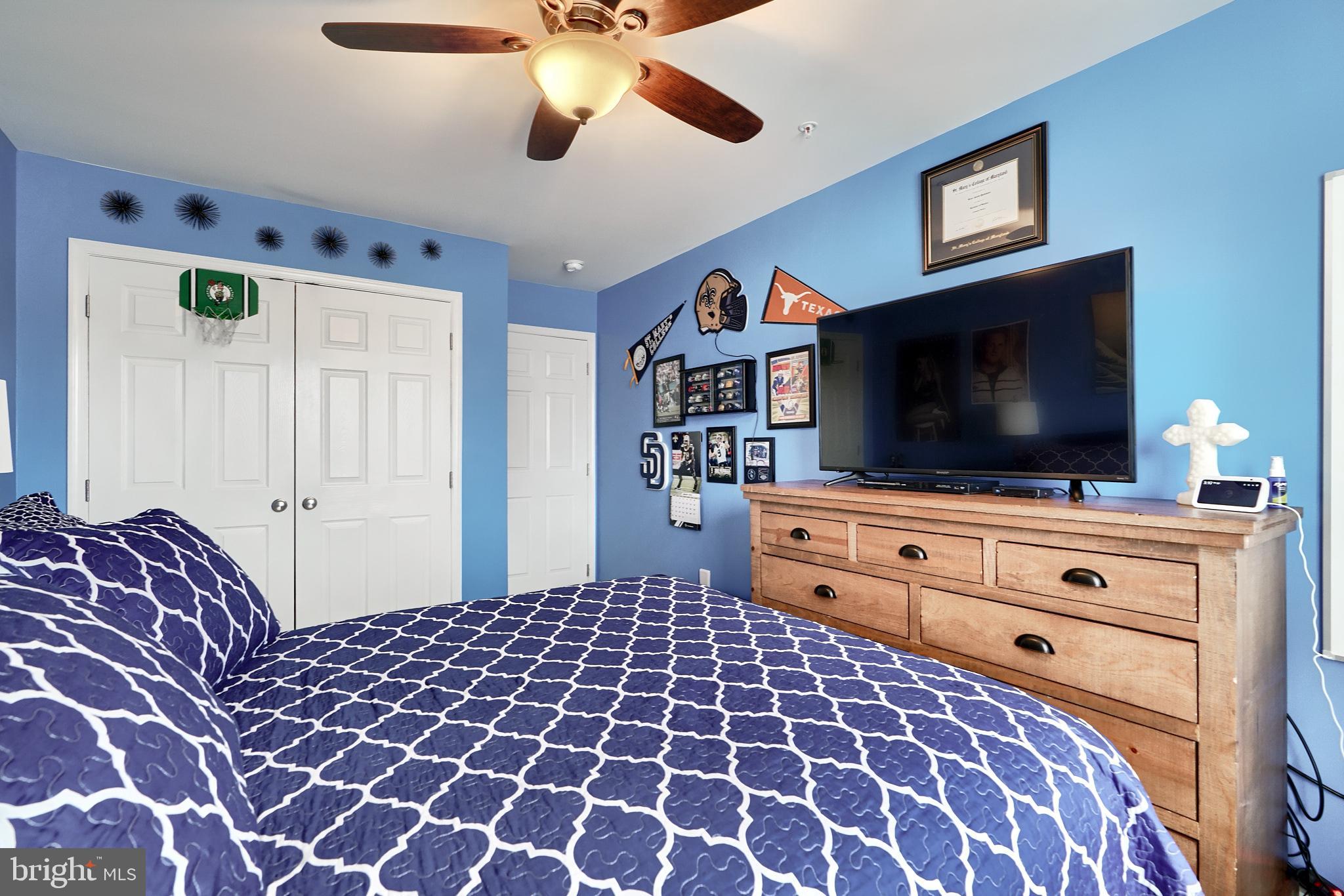 CLEMENTS POINTE - Residential