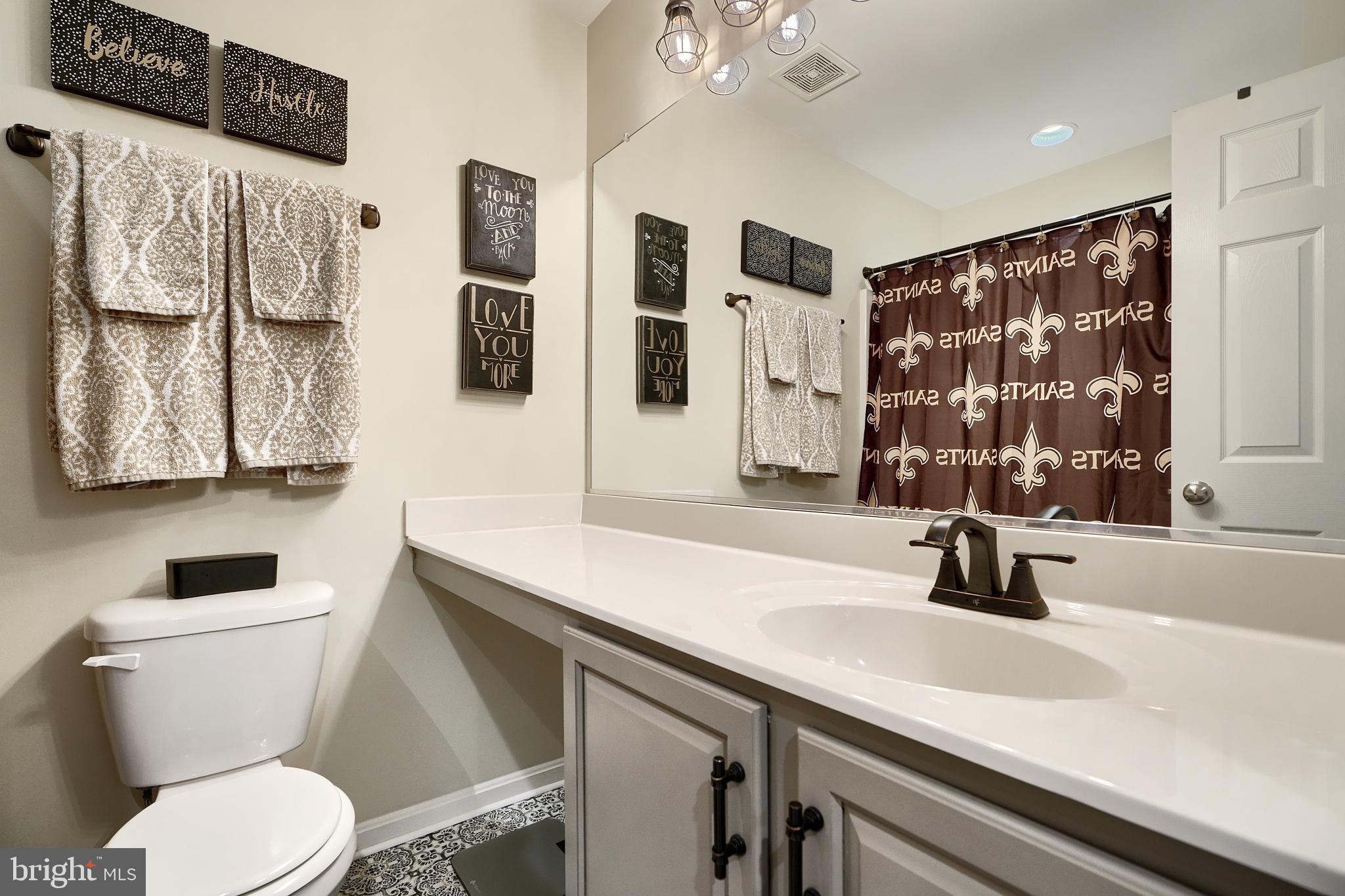 CLEMENTS POINTE - Residential