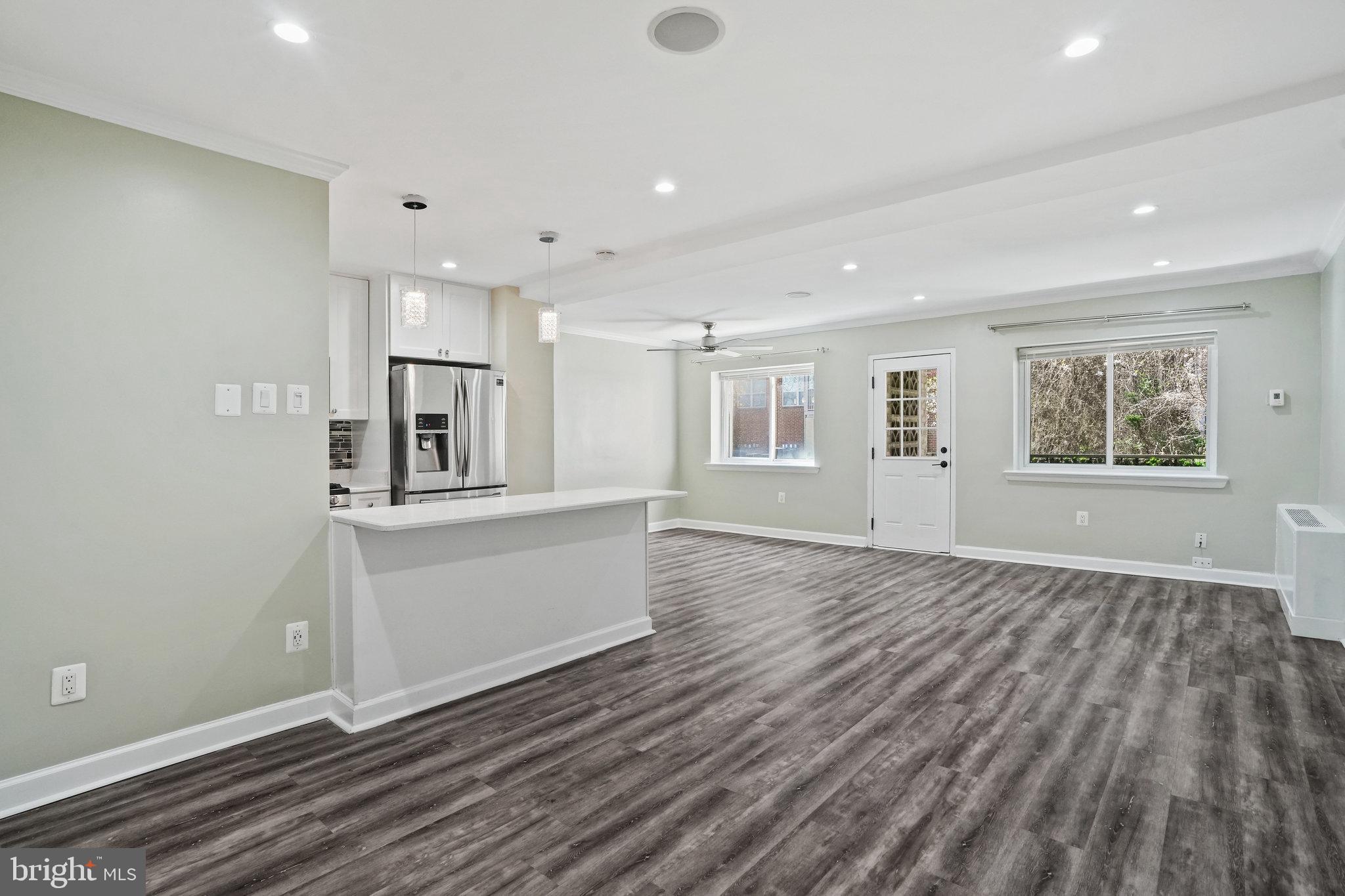 9250 EDWARDS WAY 414-B