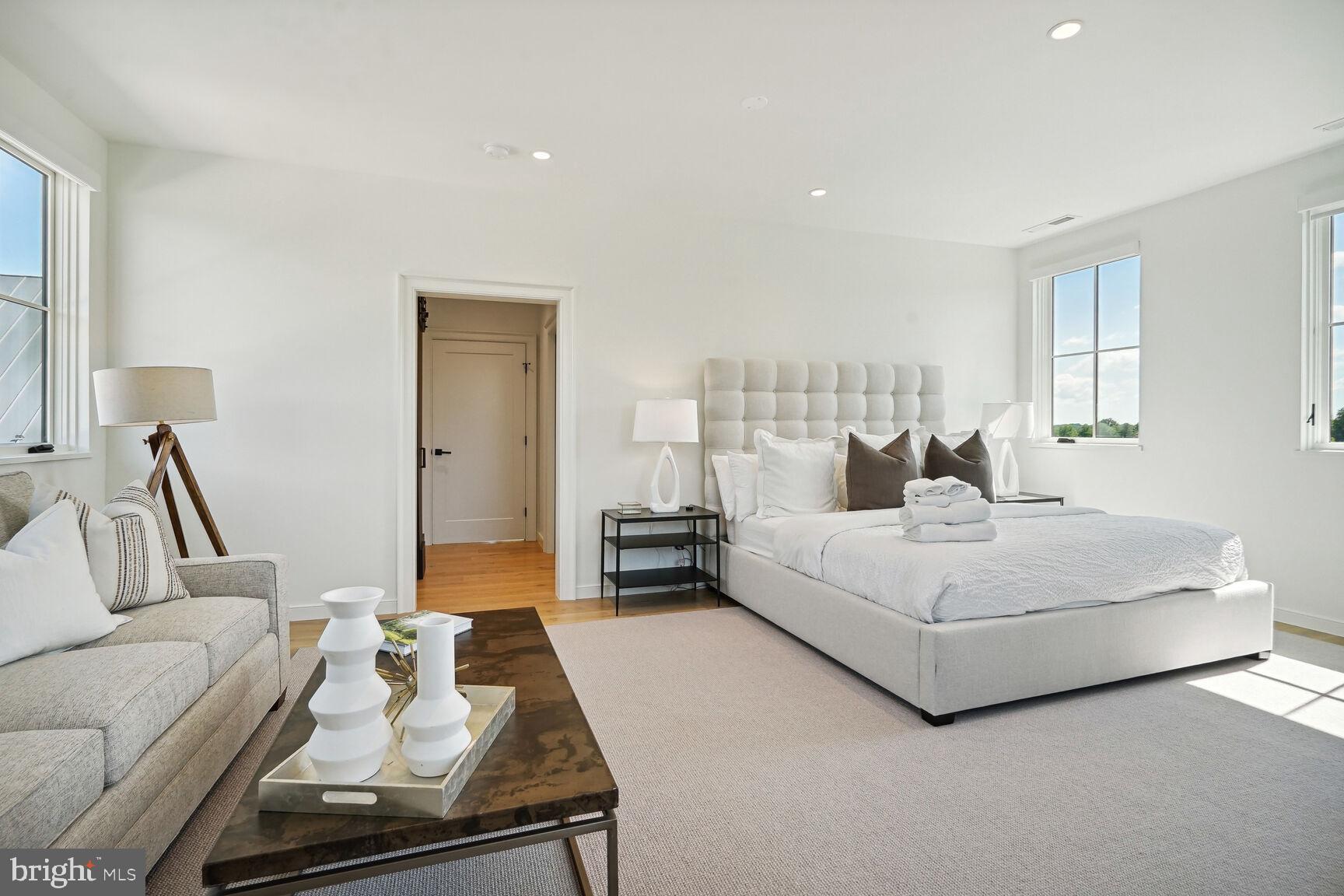 RESIDENCES AT SALAMANDER - Residential Lease