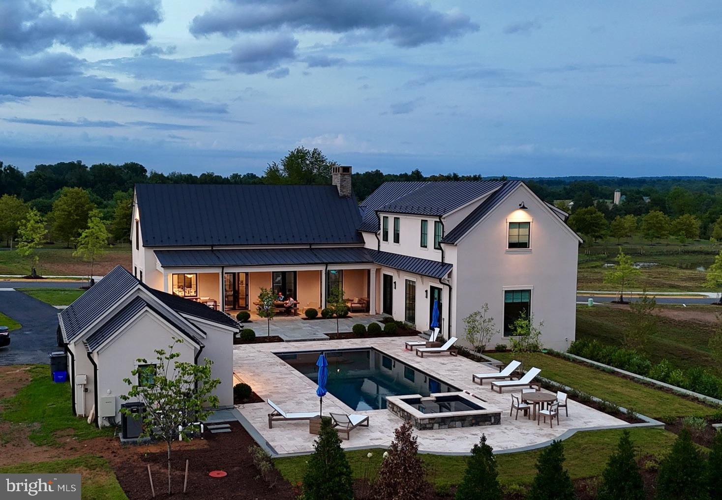 RESIDENCES AT SALAMANDER - Residential Lease